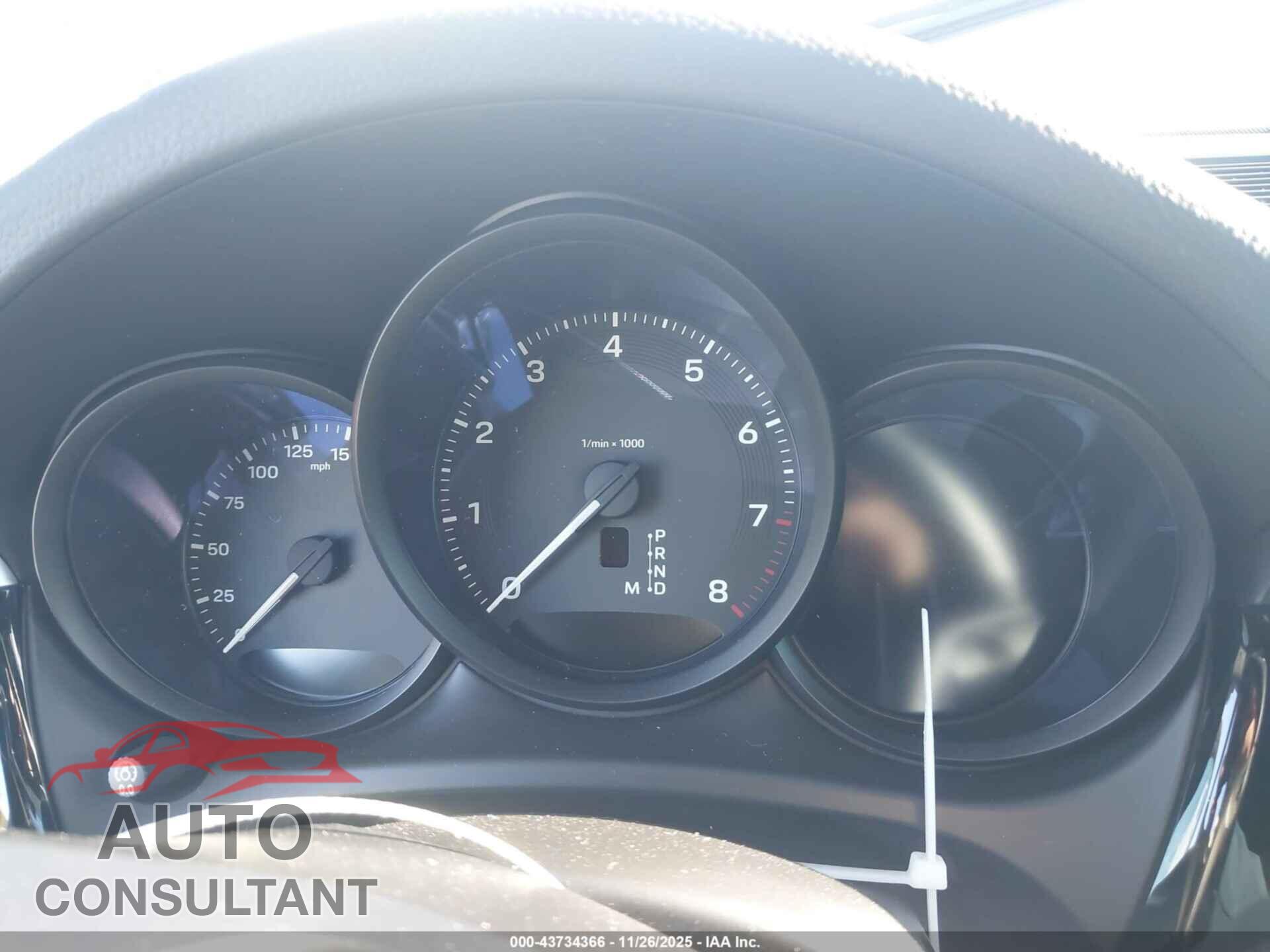 PORSCHE MACAN 2024 - WP1AA2A52RLB02725