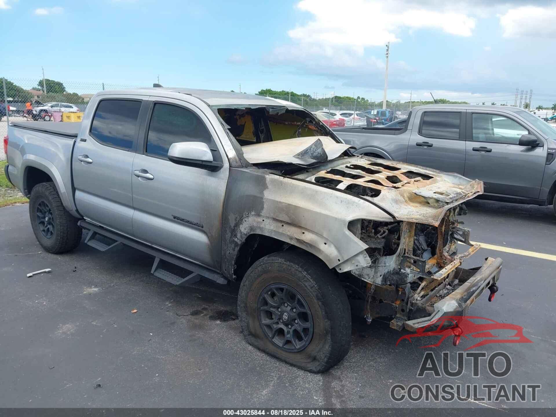 TOYOTA TACOMA 2020 - 3TMAZ5CN1LM124150