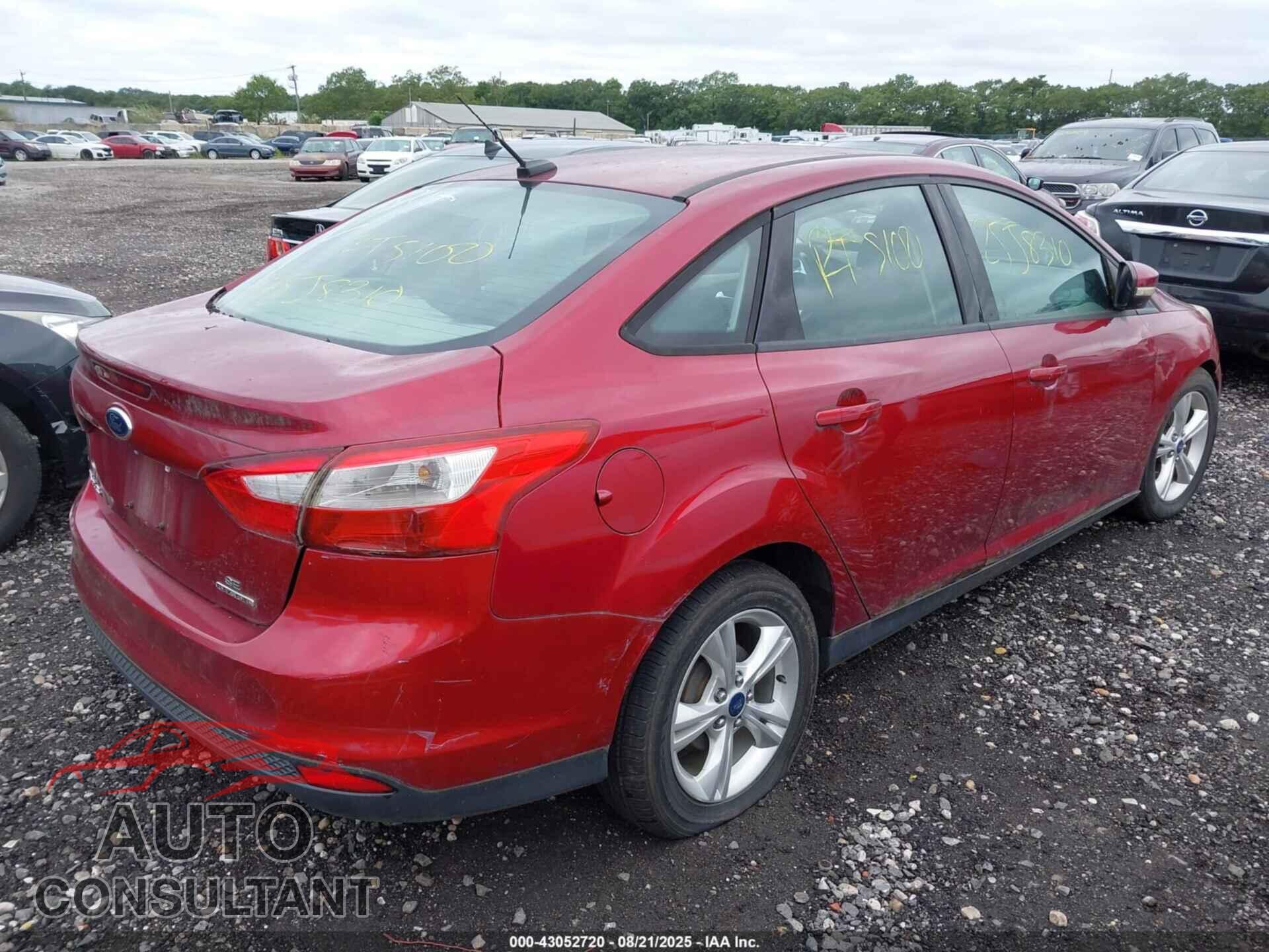 FORD FOCUS 2014 - 1FADP3F22EL204429