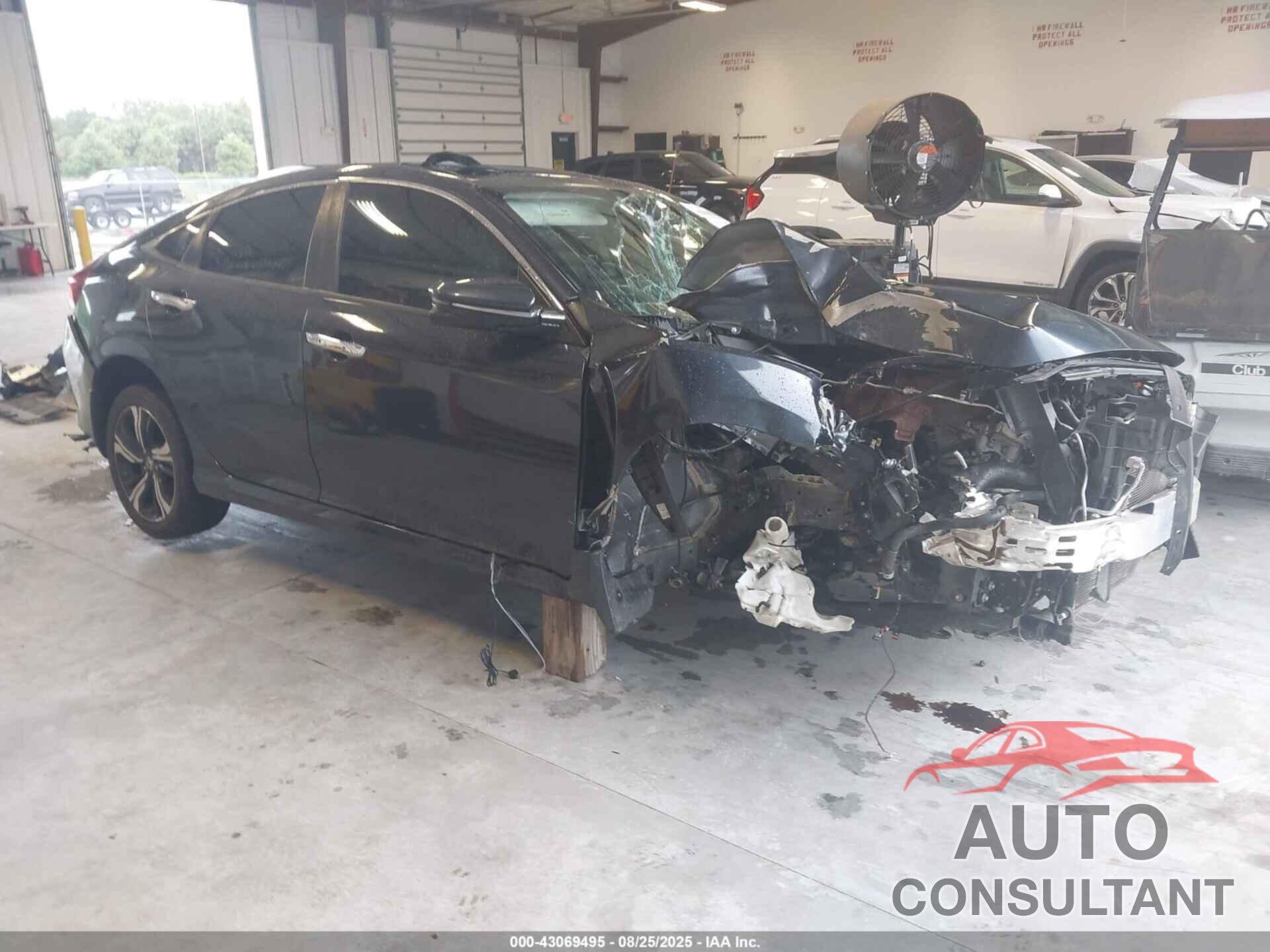 HONDA CIVIC 2018 - JHMFC1F95JX008972