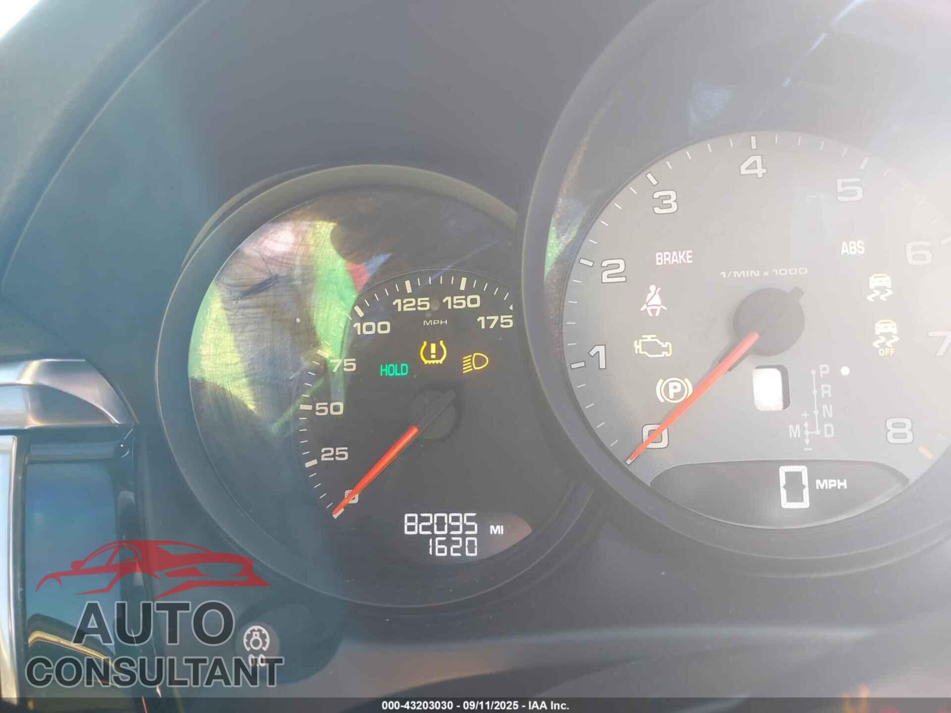 PORSCHE MACAN 2017 - WP1AB2A55HLB10703