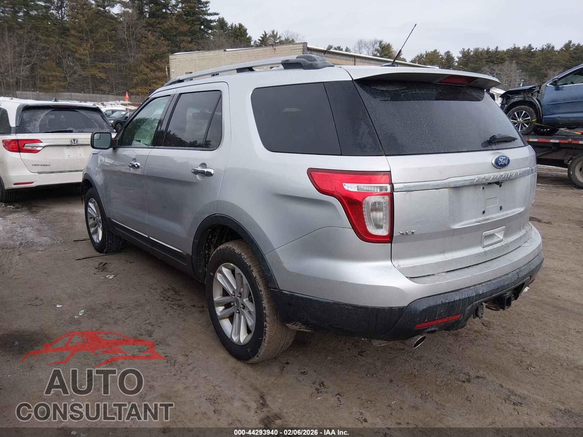 FORD EXPLORER 2011 - 1FMHK8D88BGA77961
