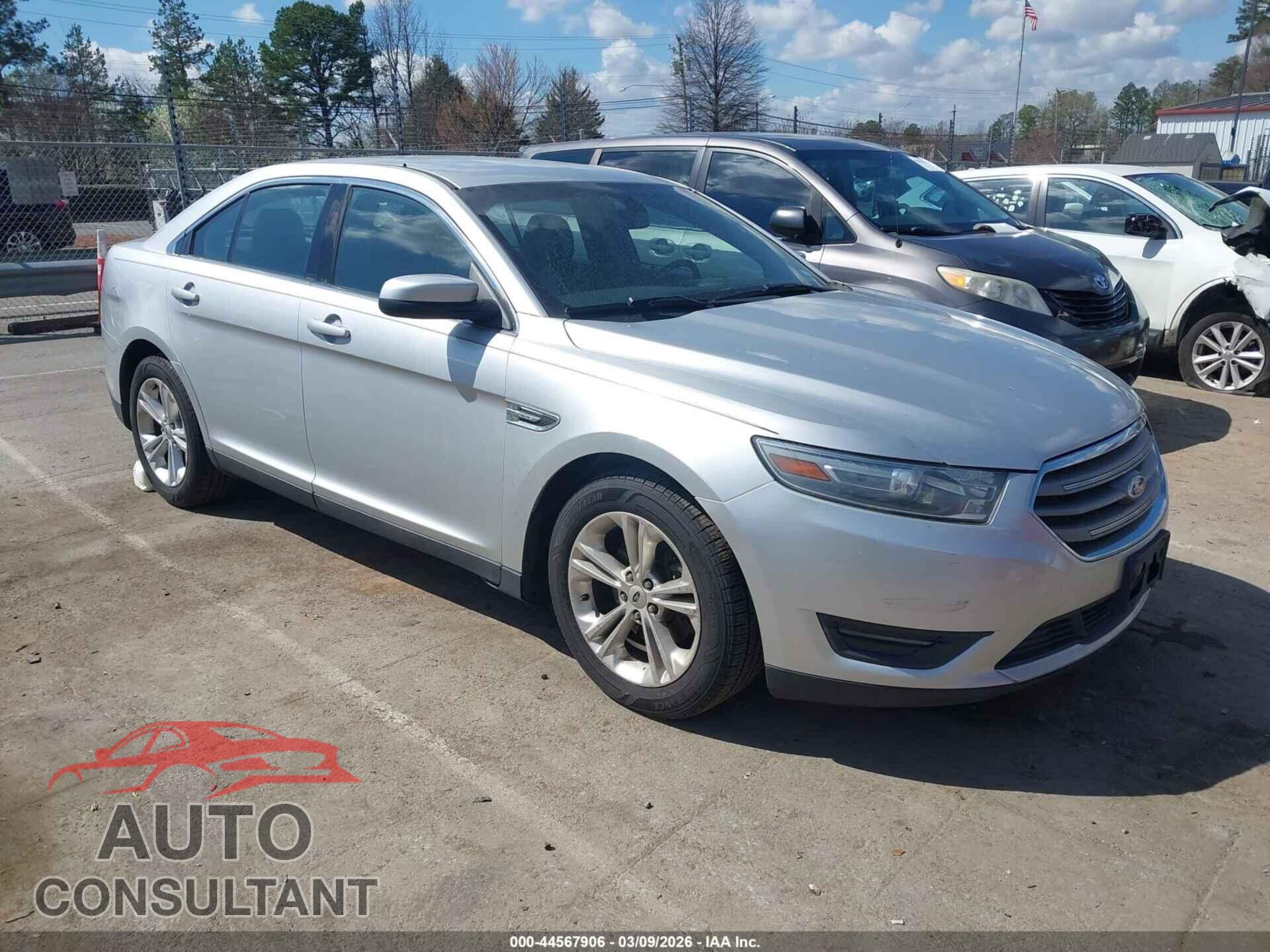 FORD TAURUS 2013 - 1FAHP2E85DG204904