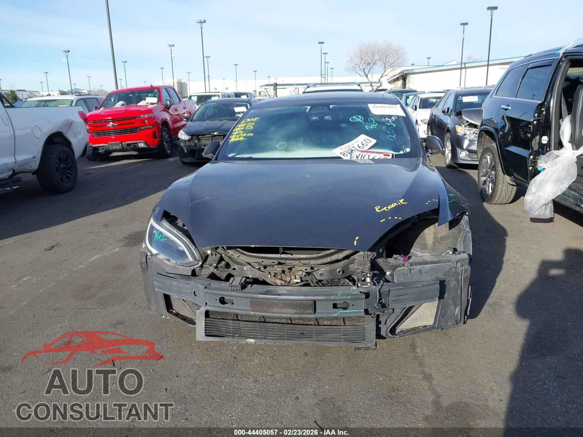 TESLA MODEL S 2017 - 5YJSA1E23HF194591