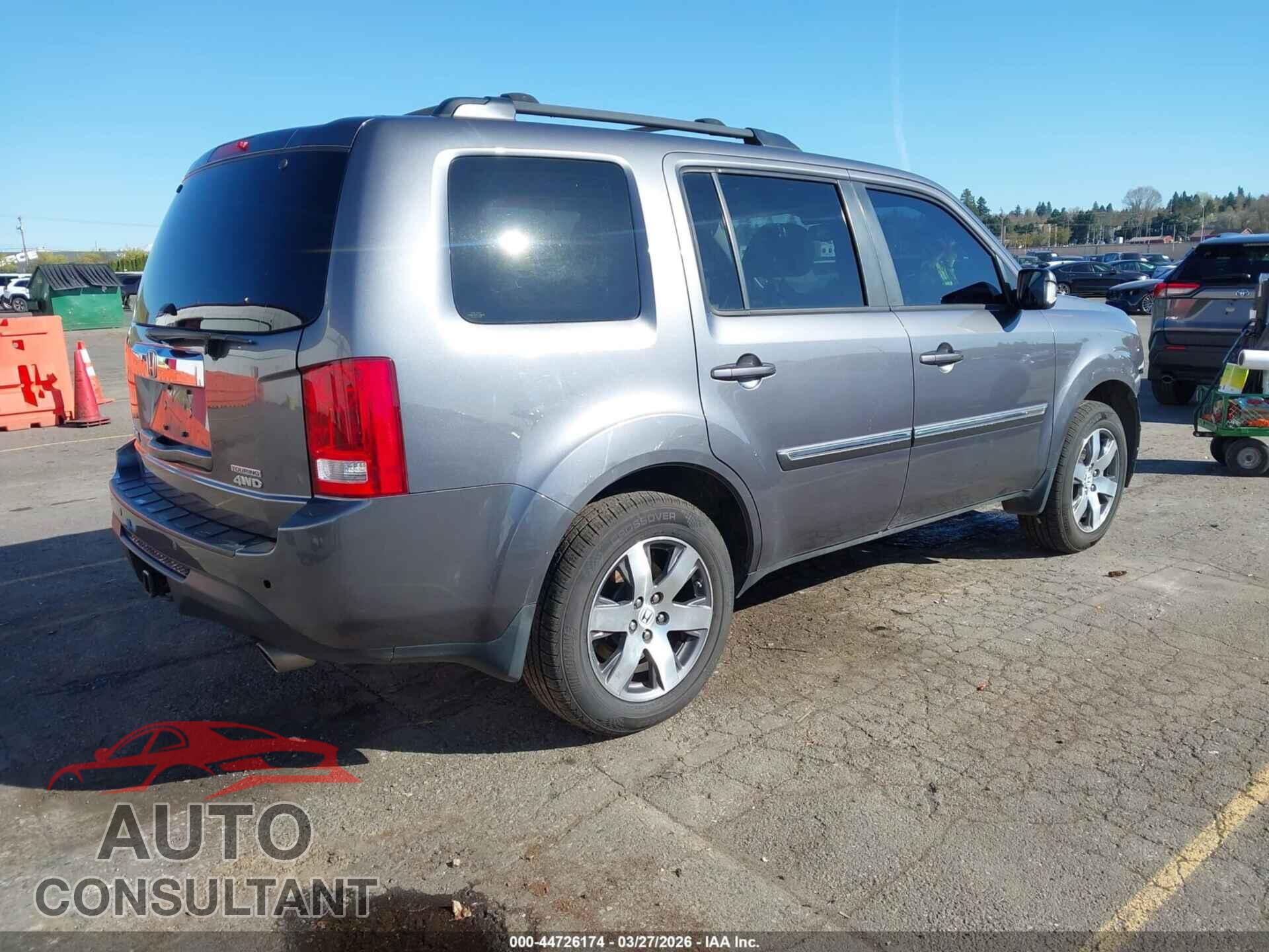 HONDA PILOT 2015 - 5FNYF4H92FB007148