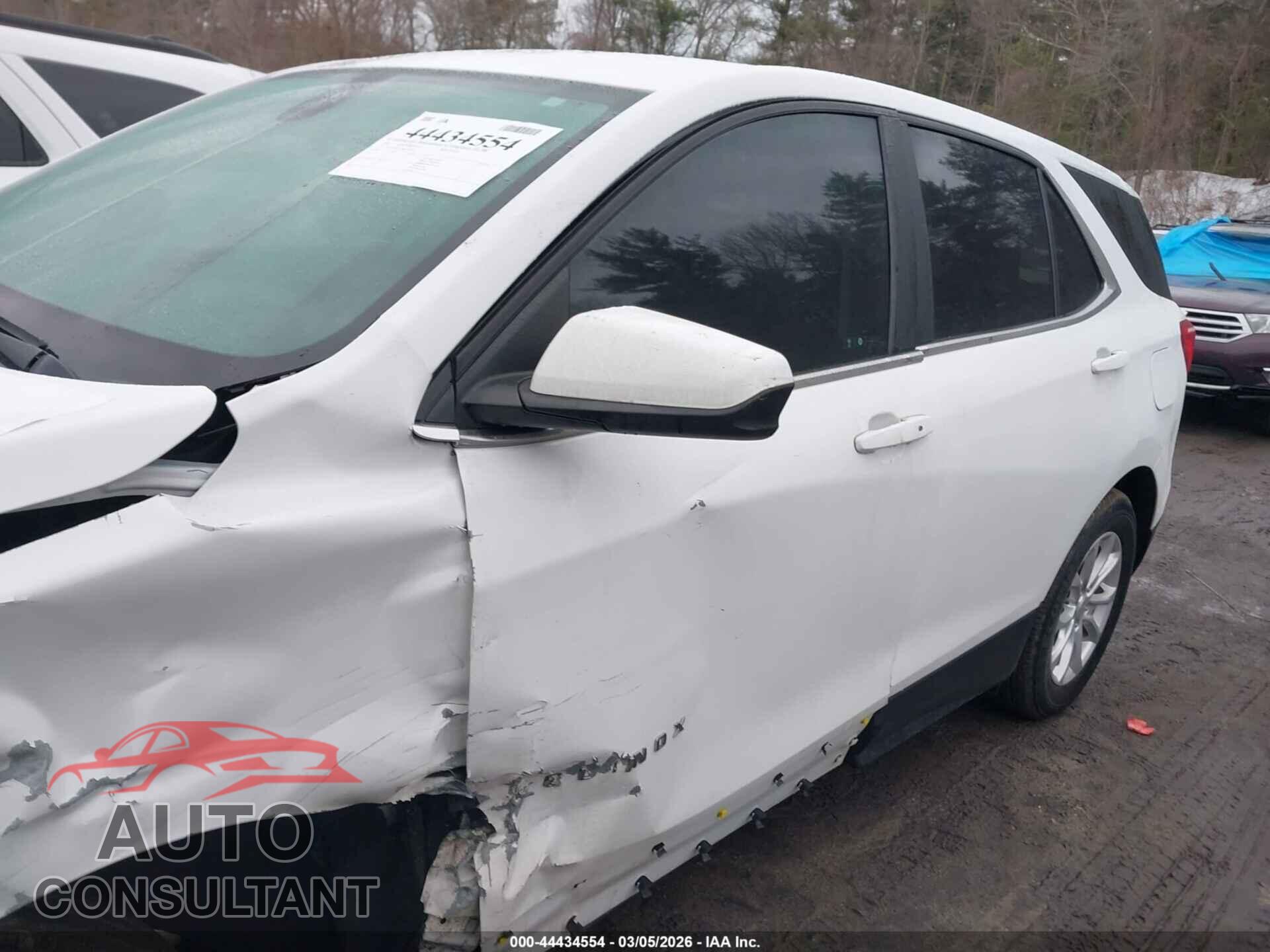 CHEVROLET EQUINOX 2021 - 3GNAXUEVXML348142