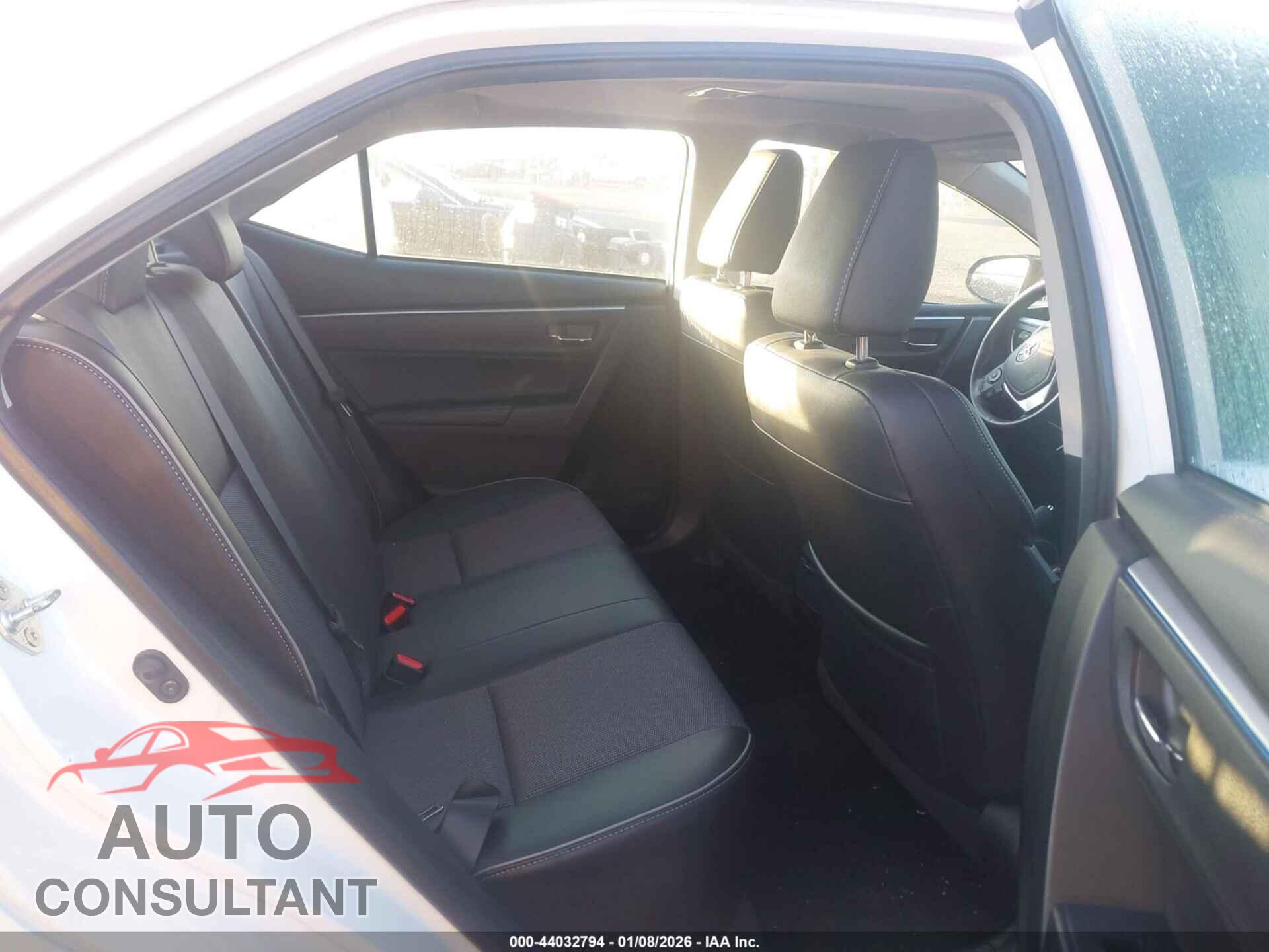 TOYOTA COROLLA 2014 - 2T1BURHEXEC085587