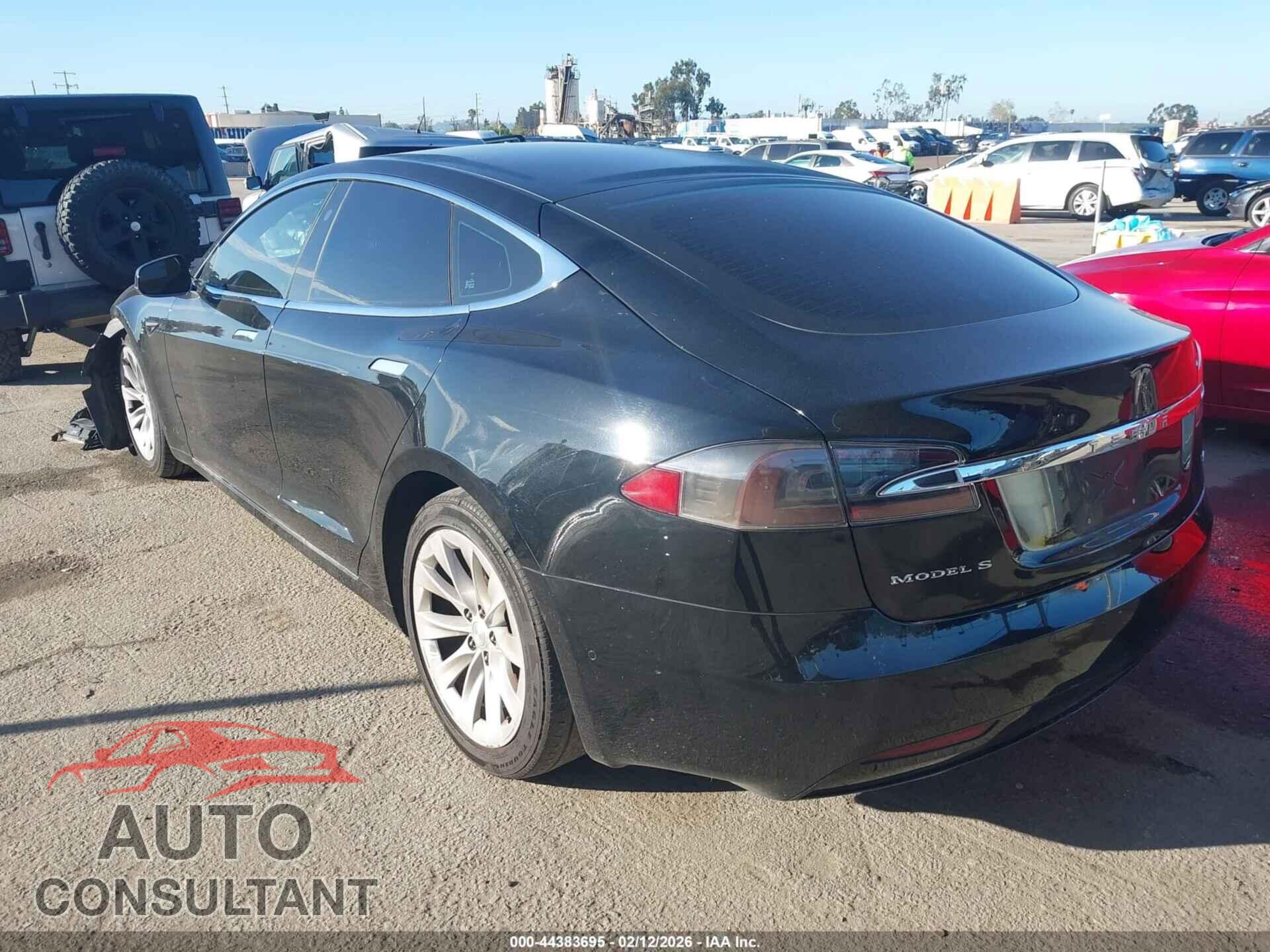 TESLA MODEL S 2017 - 5YJSA1E18HF210565