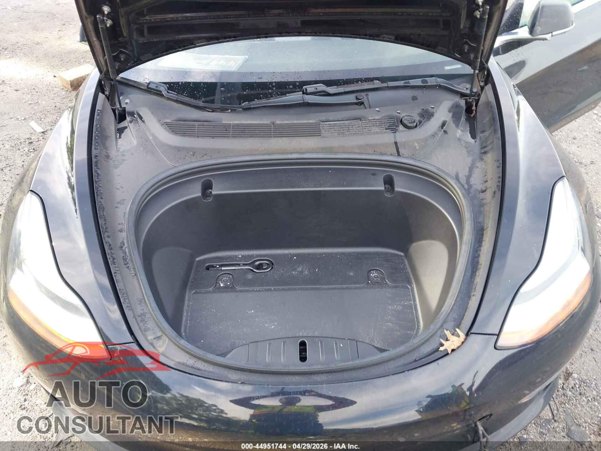 TESLA MODEL 3 2020 - 5YJ3E1EAXLF611164