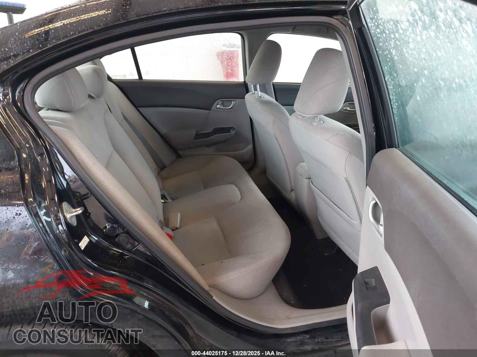 HONDA CIVIC 2012 - 19XFB2F55CE352828