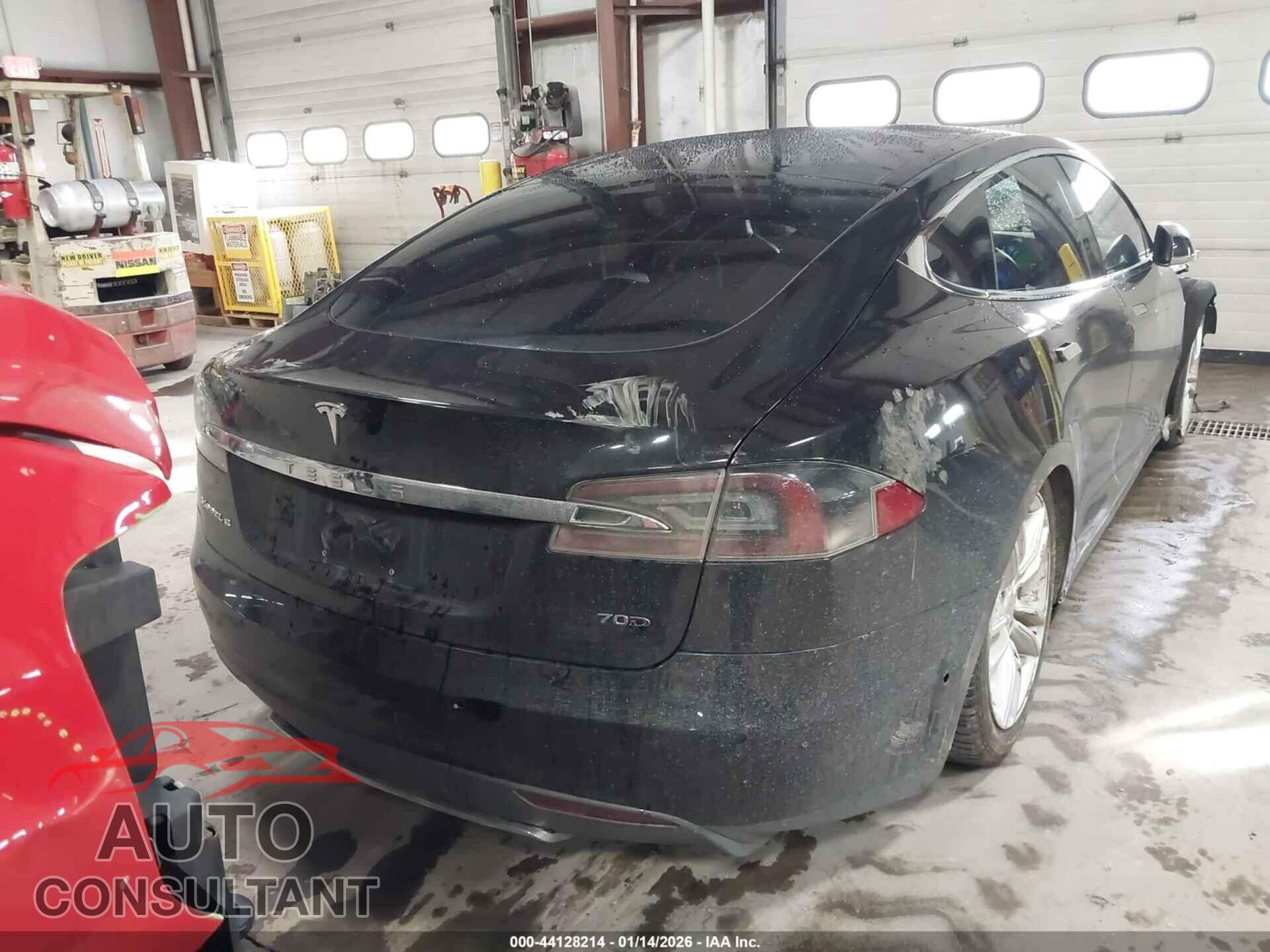 TESLA MODEL S 2015 - 5YJSA1E23FF109732