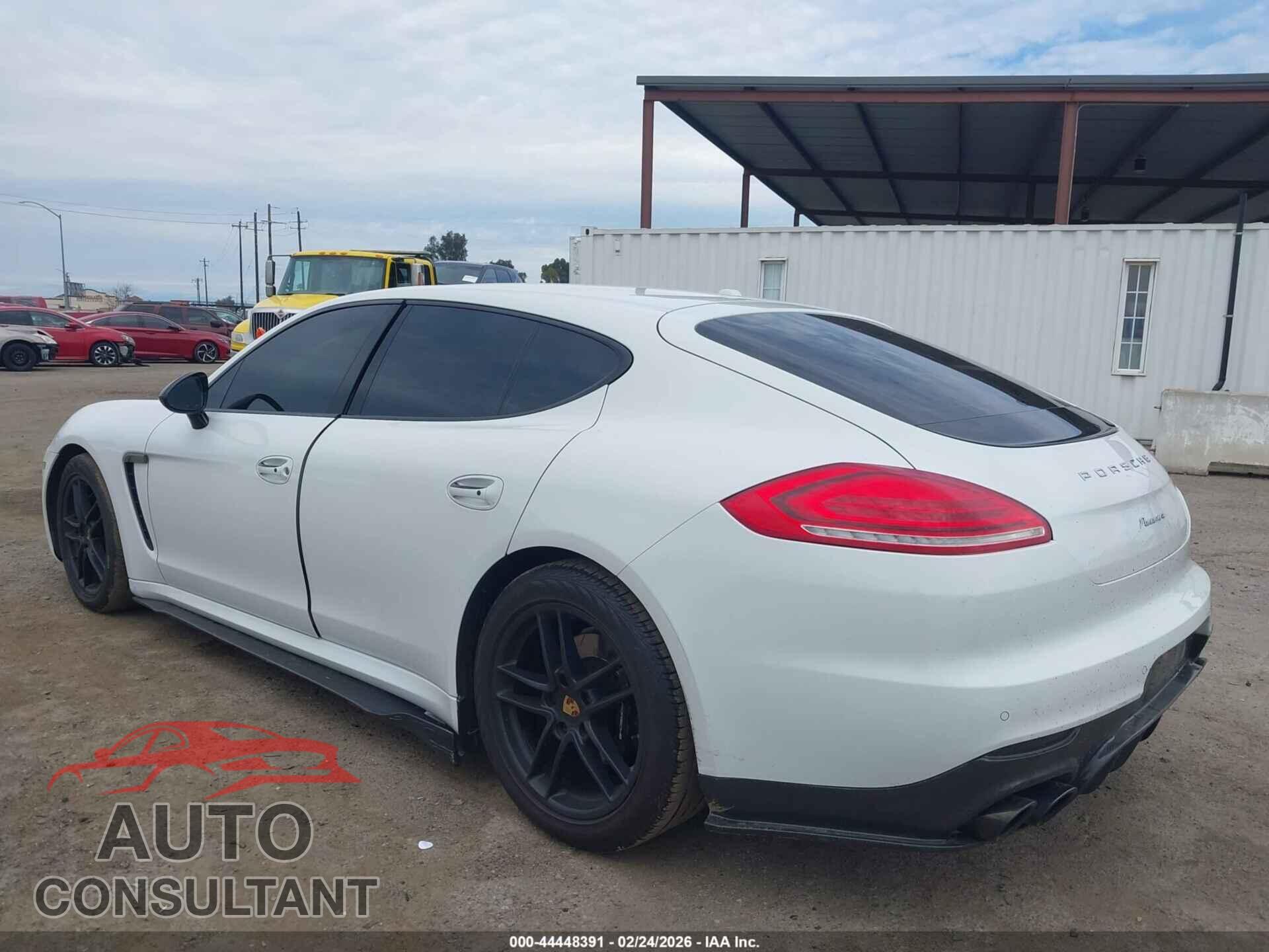 PORSCHE PANAMERA 2016 - WP0AA2A73GL001984