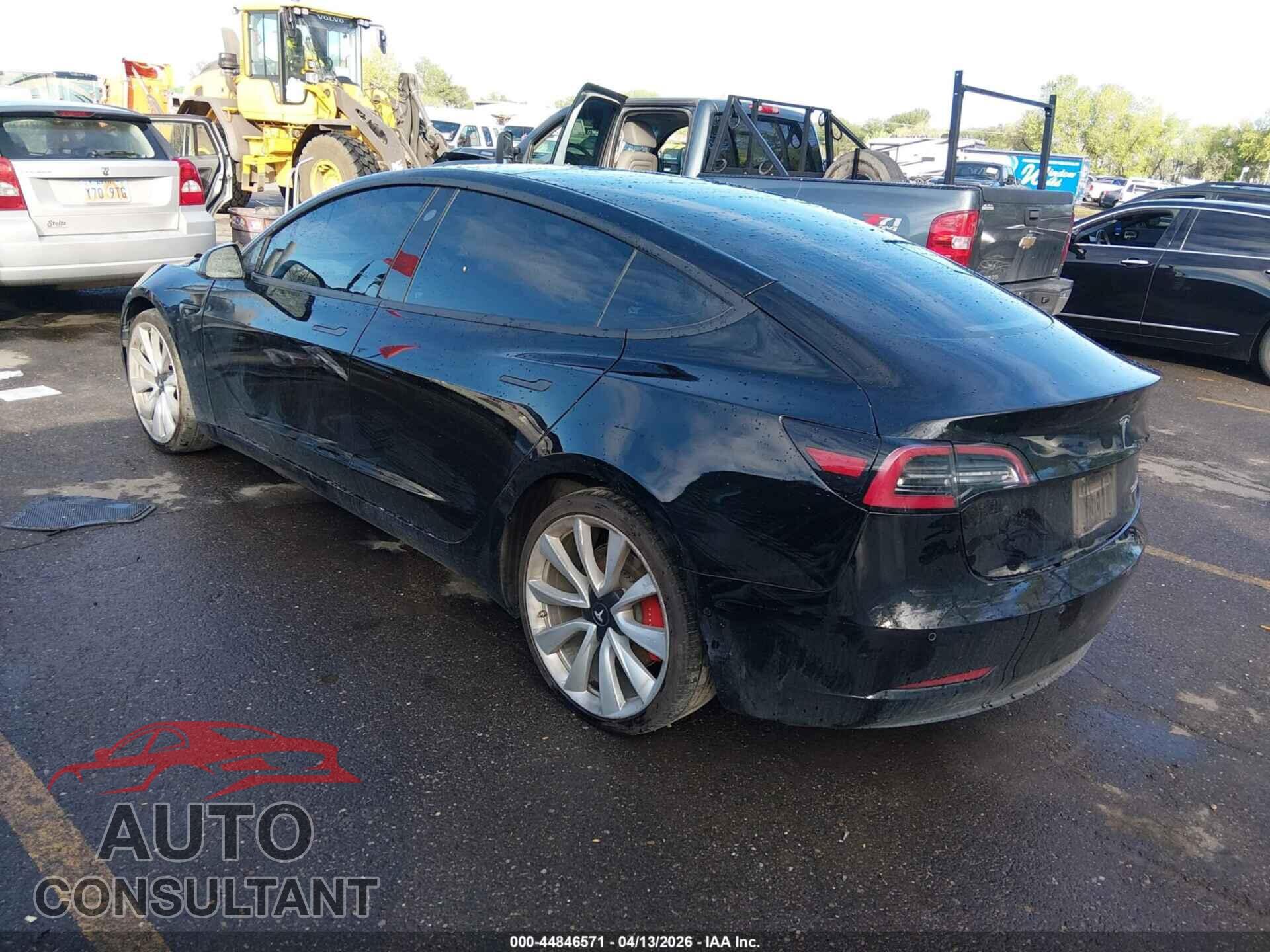 TESLA MODEL 3 2018 - 5YJ3E1EB9JF148228