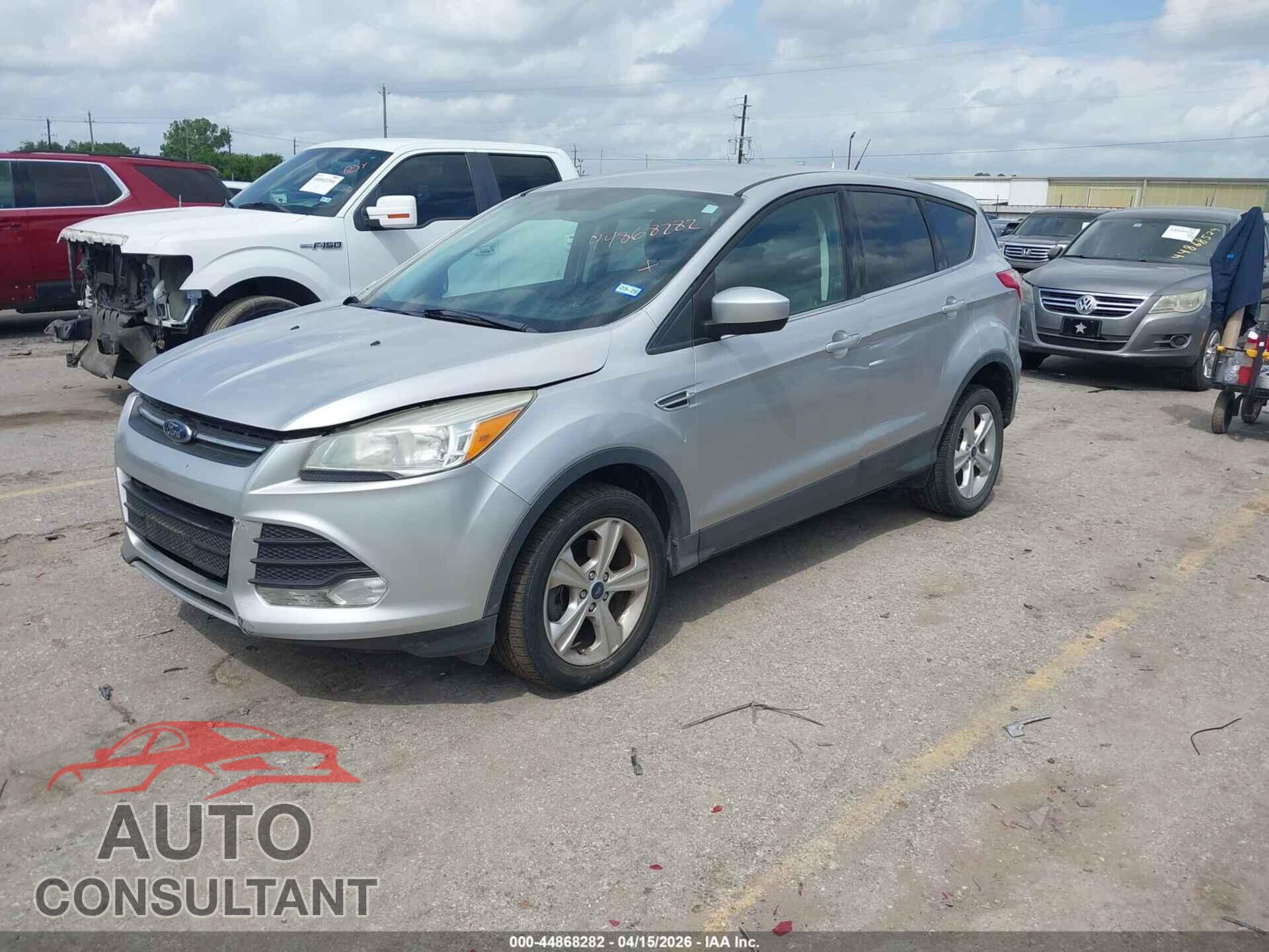 FORD ESCAPE 2016 - 1FMCU0GX6GUC78534