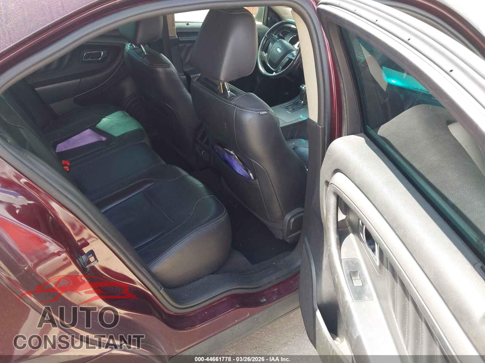 FORD TAURUS 2011 - 1FAHP2EW8BG150025