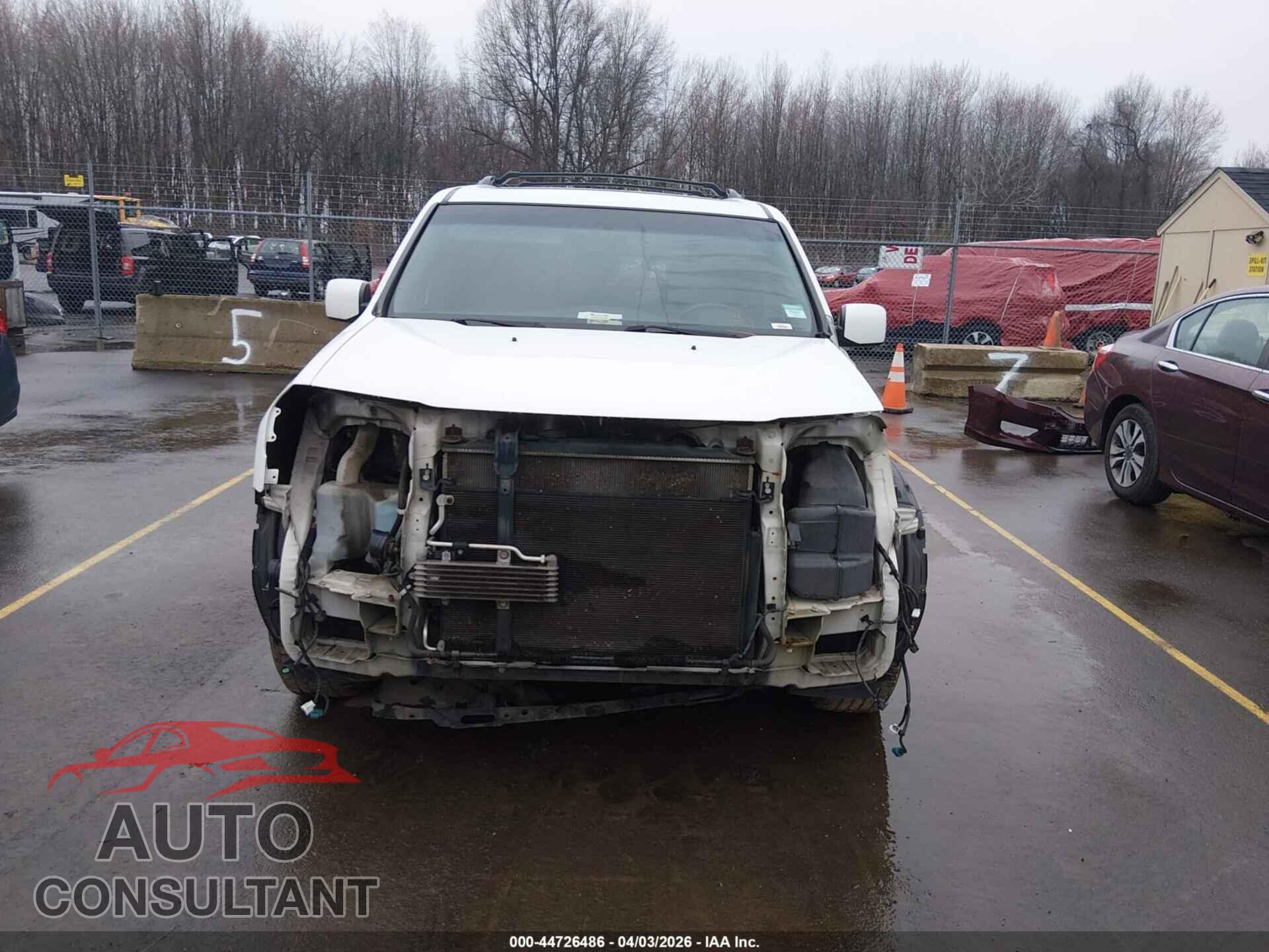 HONDA PILOT 2011 - 5FNYF4H55BB026672