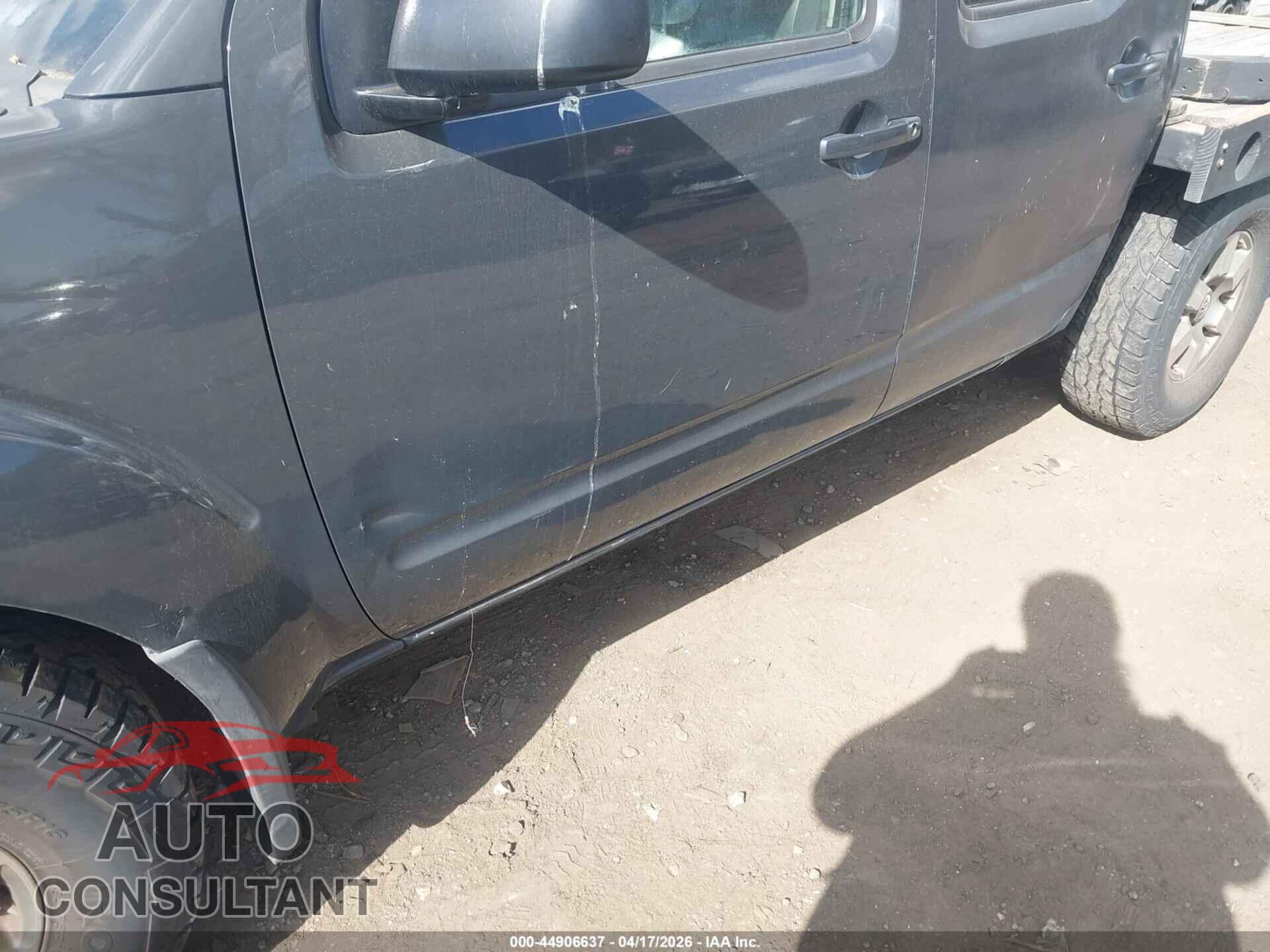 NISSAN FRONTIER 2013 - 1N6AD0EV4DN747586