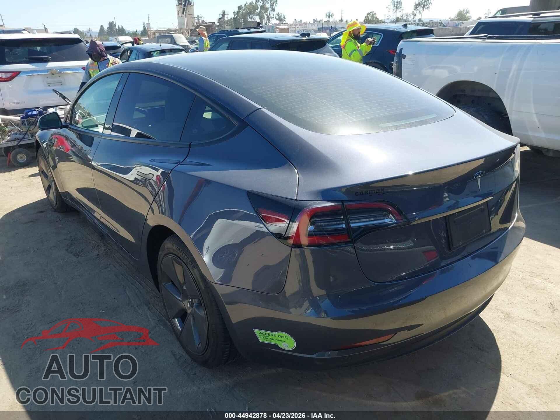 TESLA MODEL 3 2023 - 5YJ3E1EA3PF463896