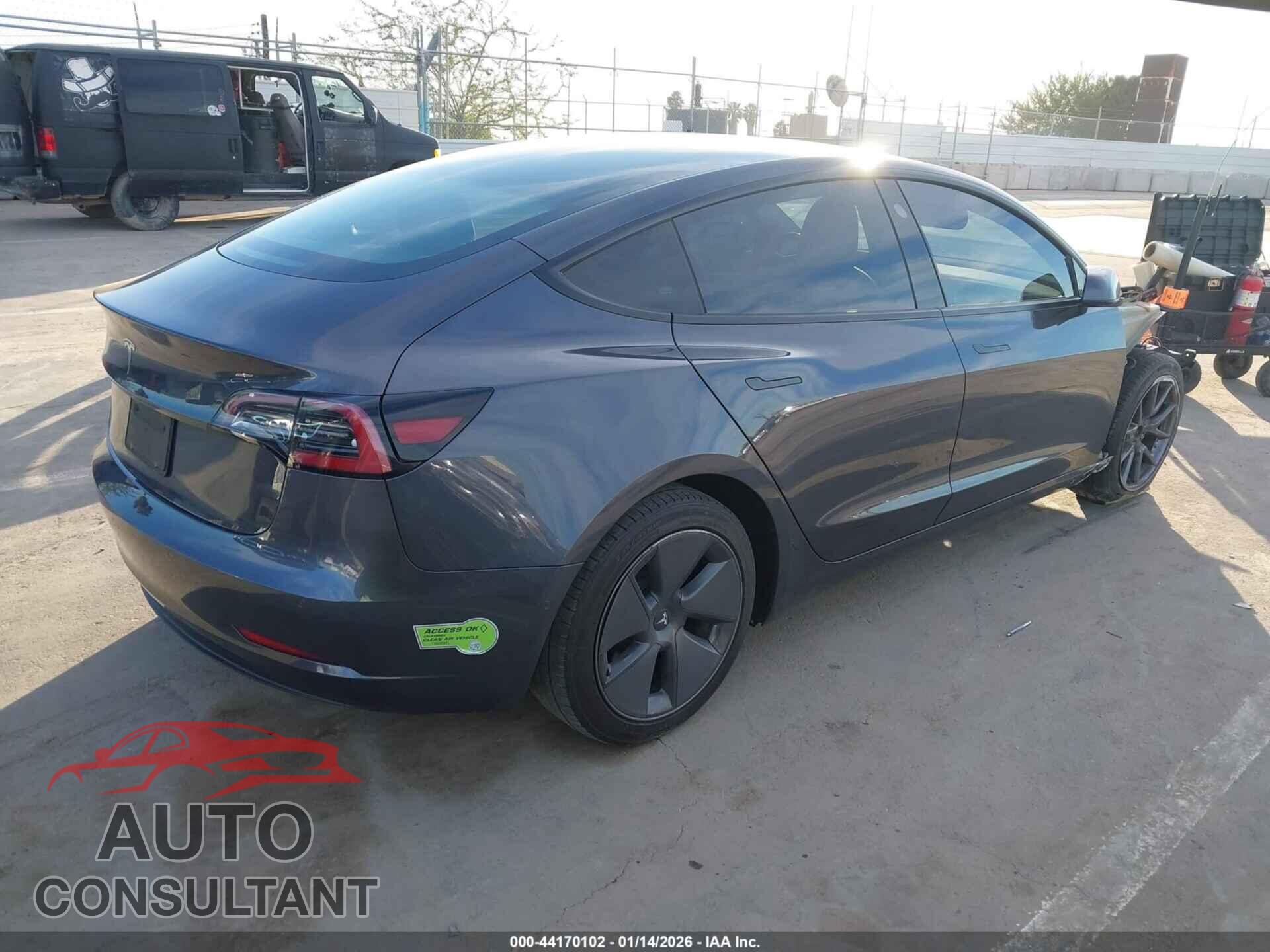 TESLA MODEL 3 2021 - 5YJ3E1EA3MF026704