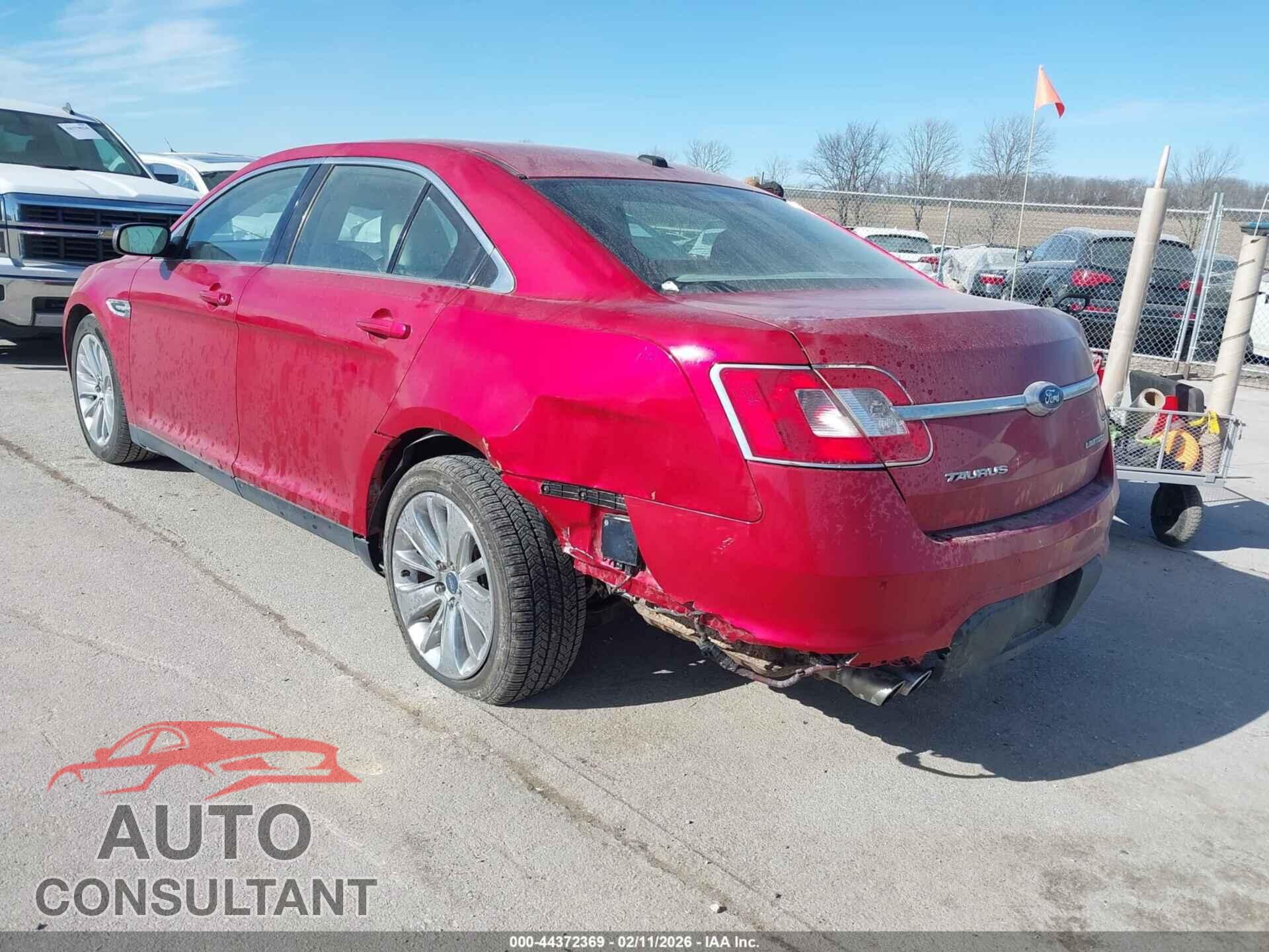 FORD TAURUS 2010 - 1FAHP2FW6AG148674