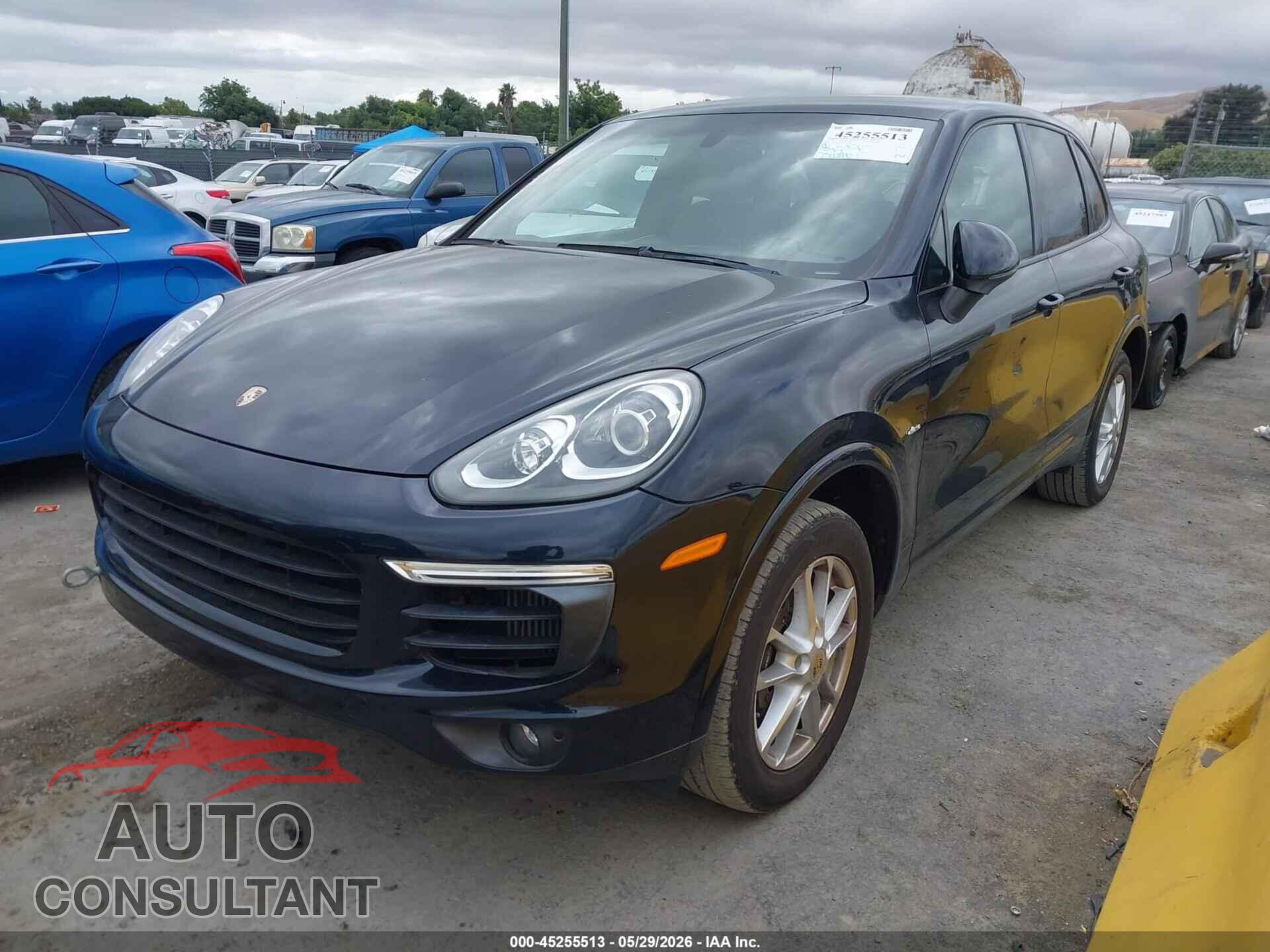 PORSCHE CAYENNE 2015 - WP1AF2A2XFLA39604