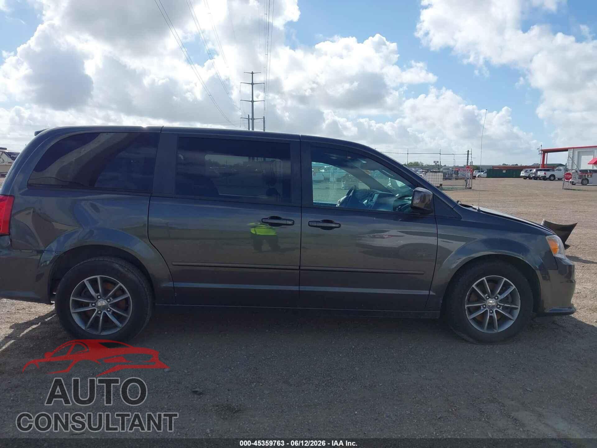 DODGE GRAND CARAVAN 2016 - 2C4RDGBG8GR211302