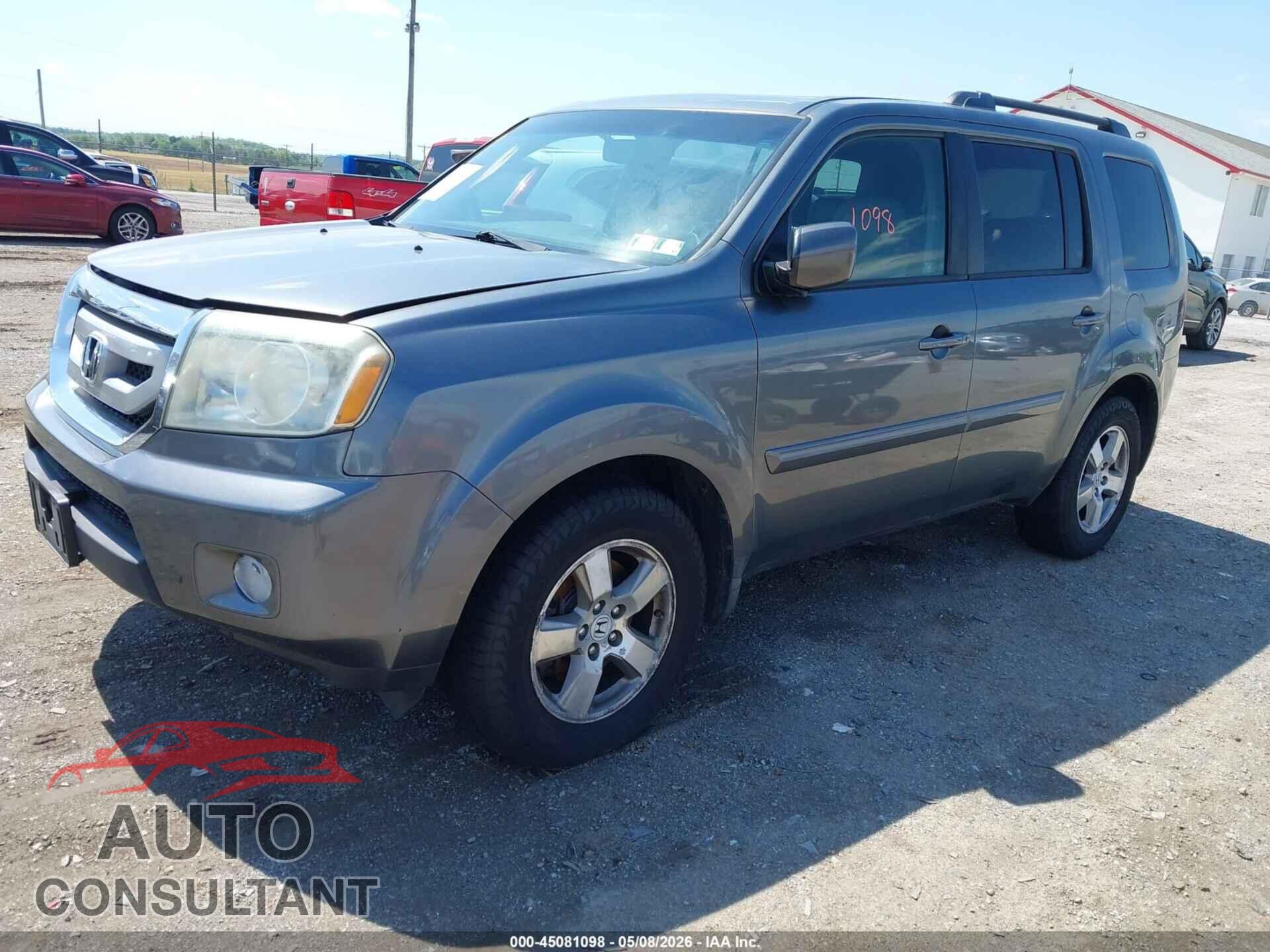 HONDA PILOT 2010 - 5FNYF4H56AB026033