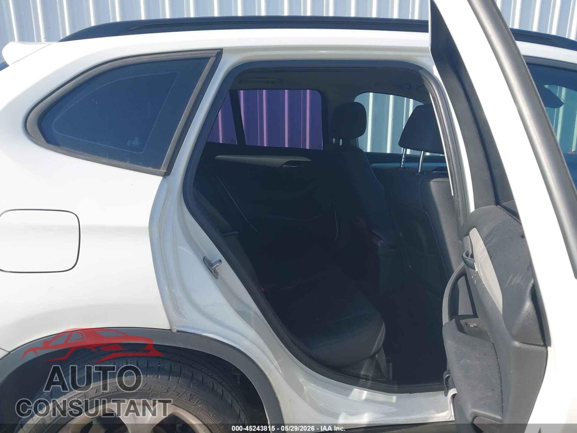 BMW X1 2013 - WBAVM1C57DVW42597