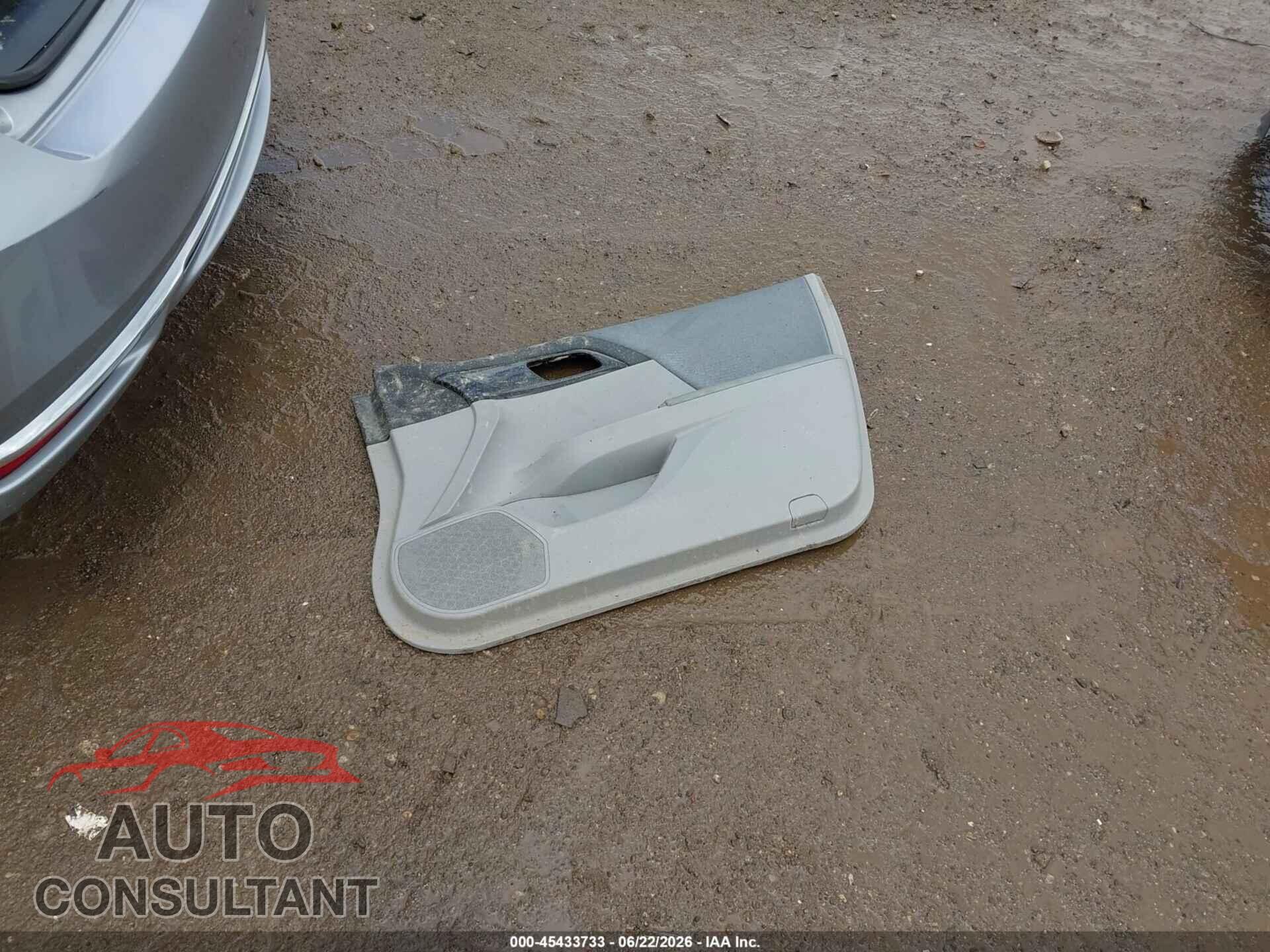 HONDA ACCORD 2017 - 1HGCR2F37HA039059