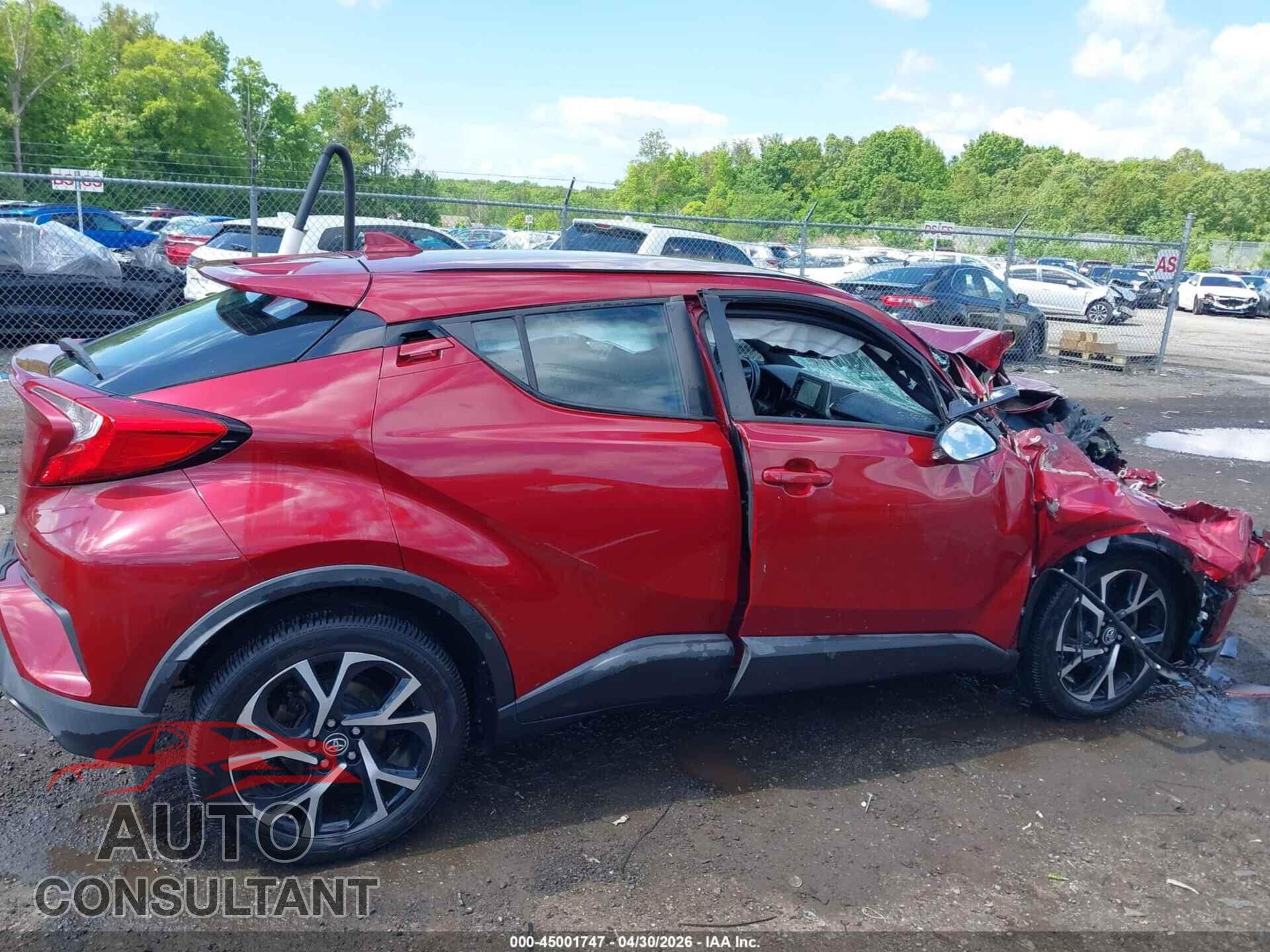 TOYOTA C-HR 2018 - NMTKHMBX8JR046255