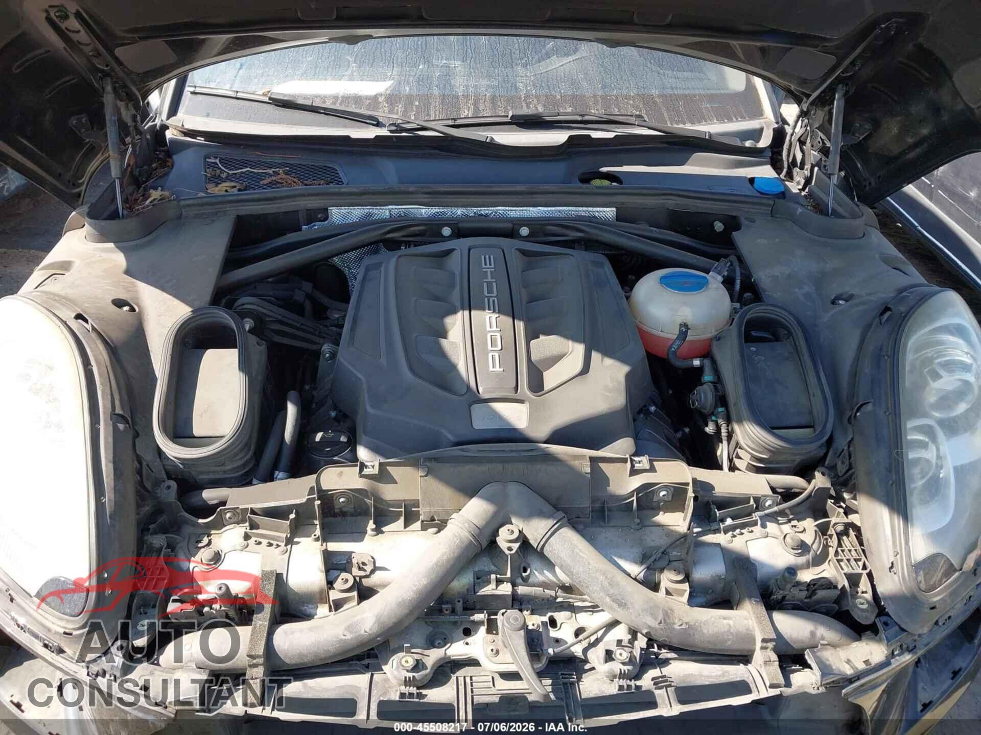 PORSCHE MACAN 2015 - WP1AB2A50FLB54329
