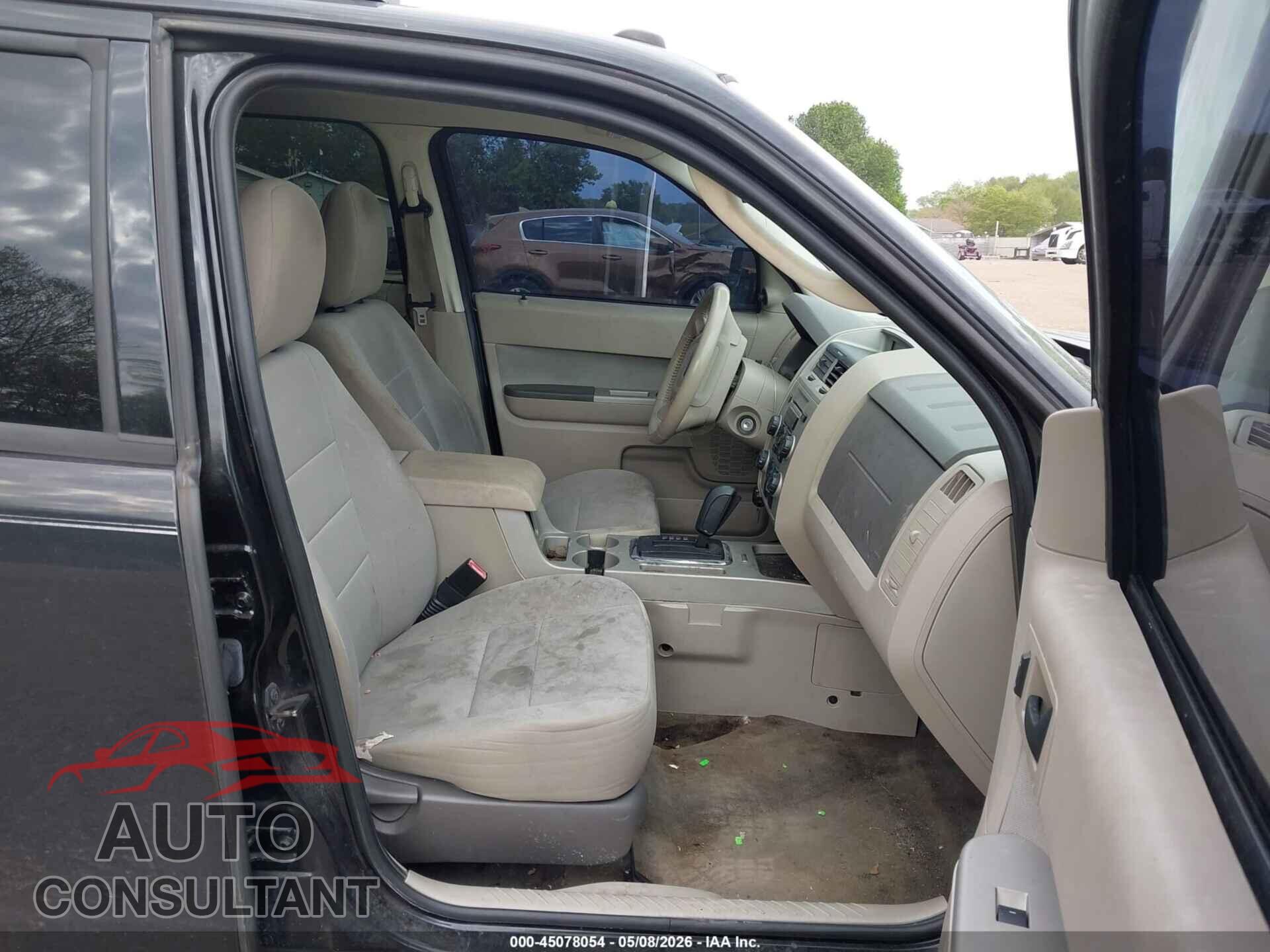 FORD ESCAPE 2011 - 1FMCU9D76BKB11149