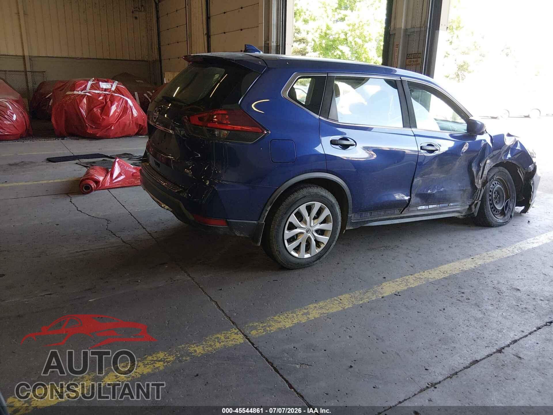NISSAN ROGUE 2018 - KNMAT2MV3JP552436