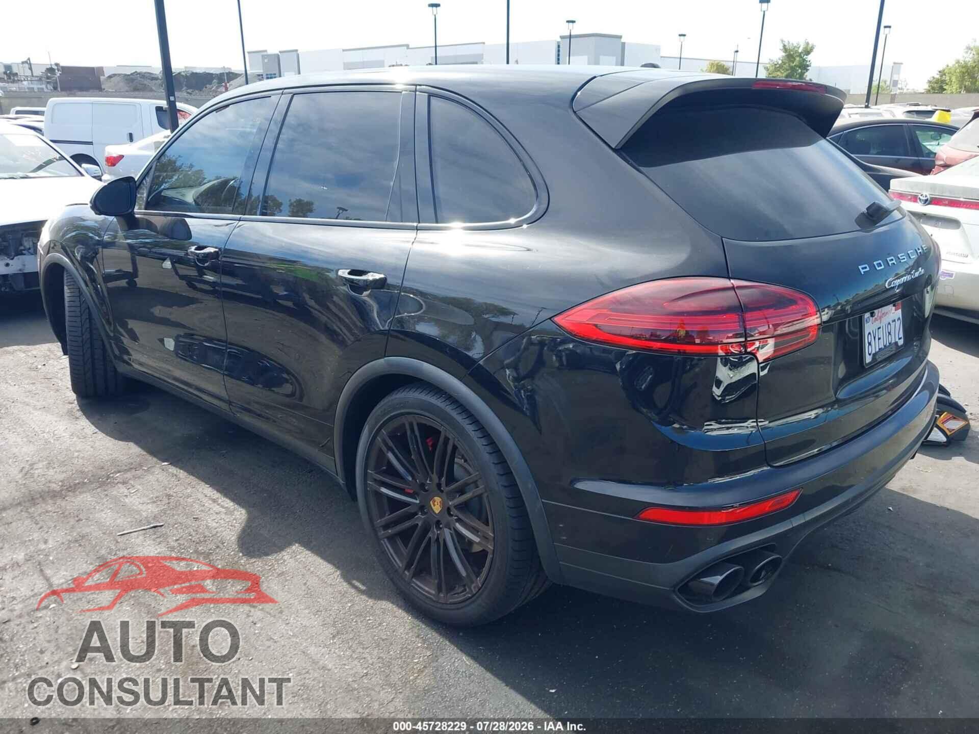 PORSCHE CAYENNE 2016 - WP1AC2A21GLA88877
