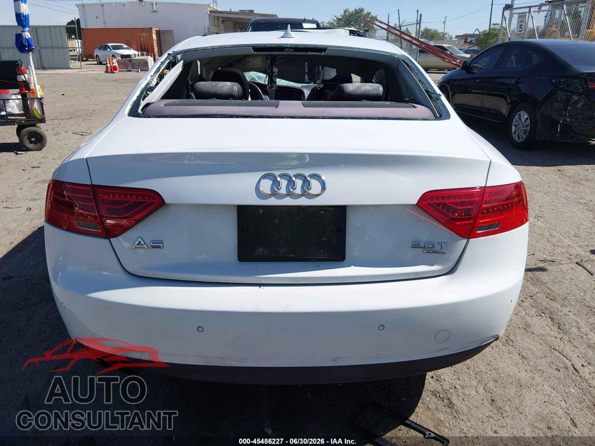 AUDI A5 2013 - WAULFAFR1DA064343