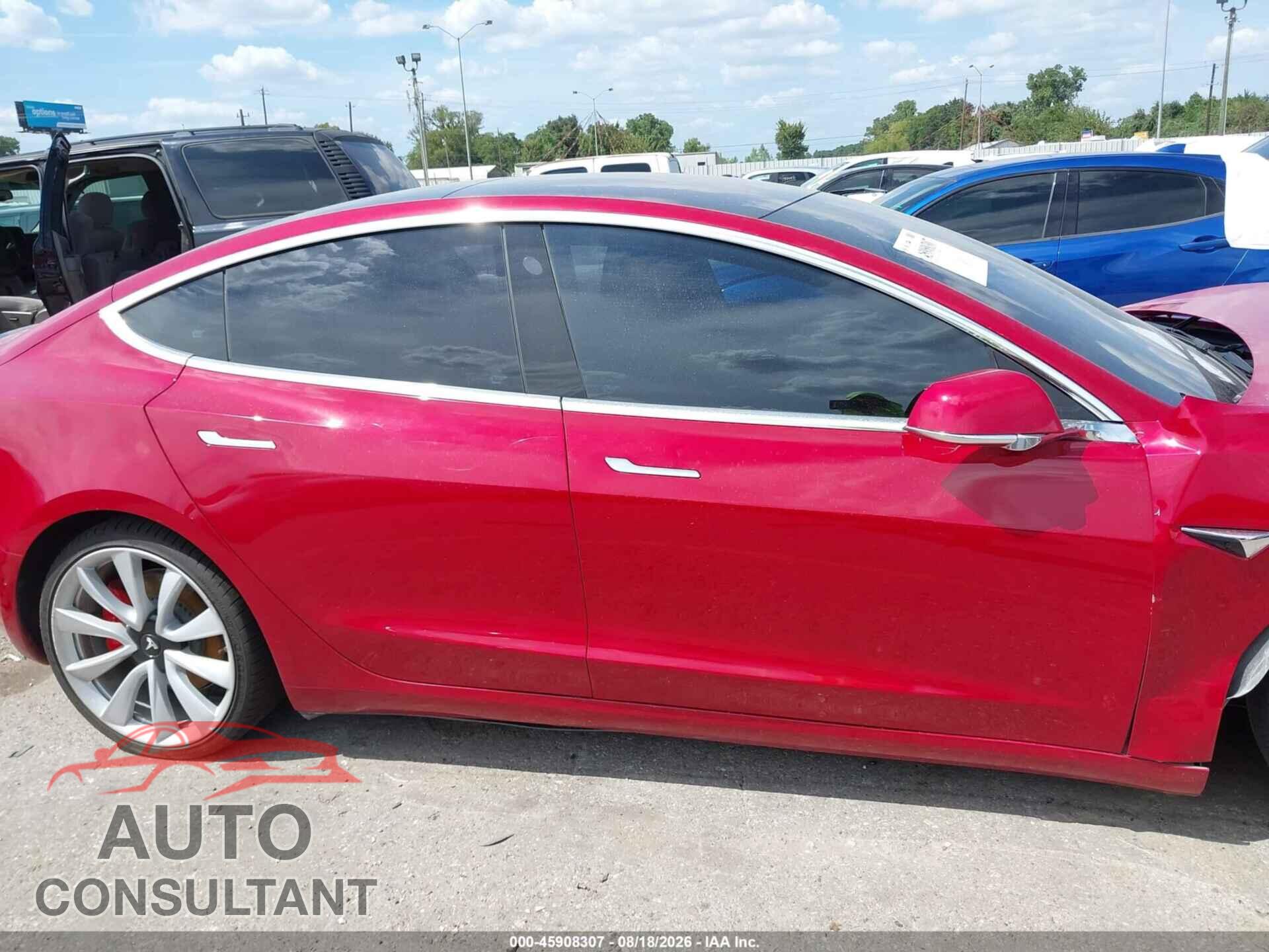 TESLA MODEL 3 2018 - 5YJ3E1EB3JF072781