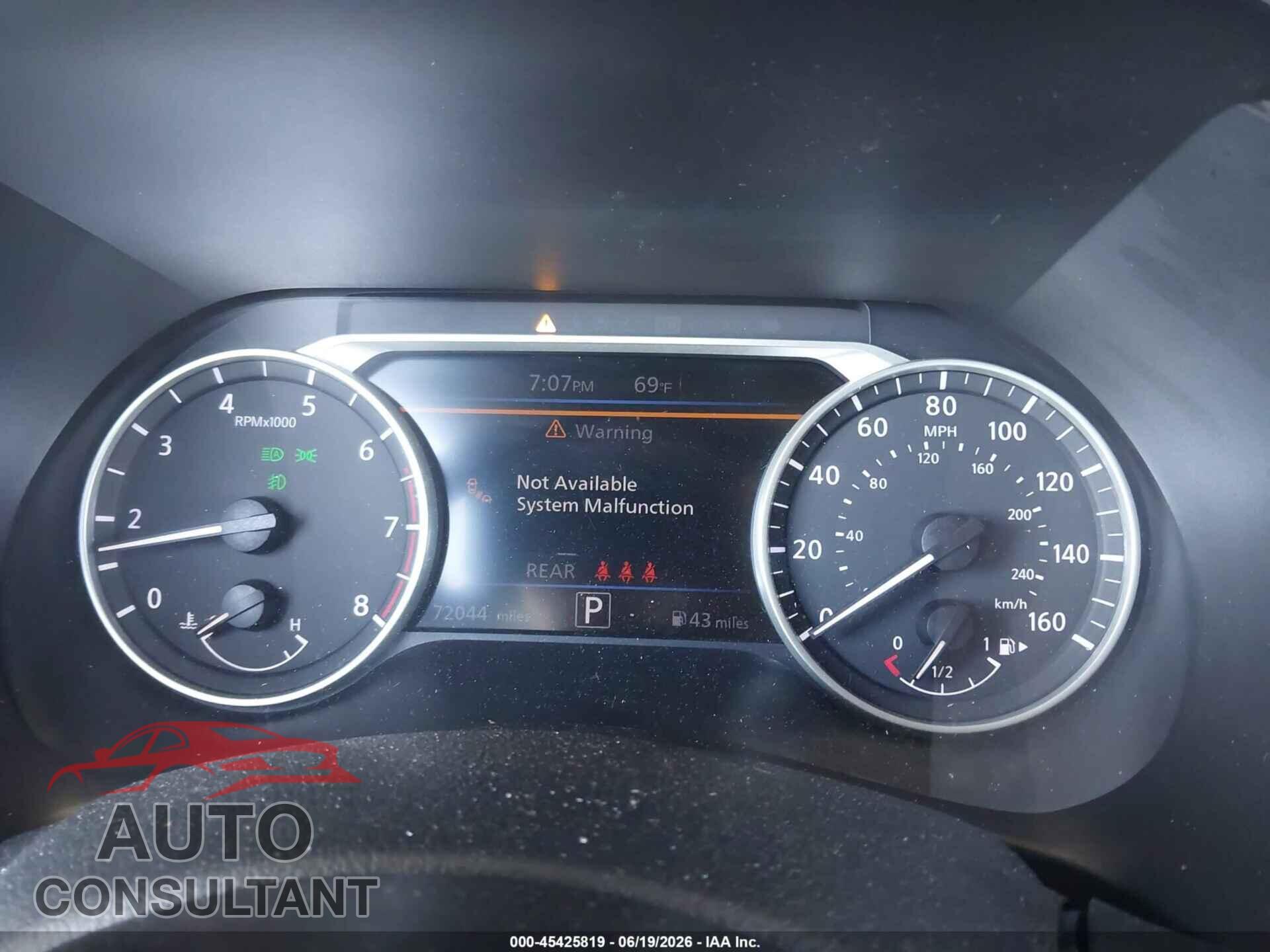 NISSAN SENTRA 2023 - 3N1AB8DV6PY312653