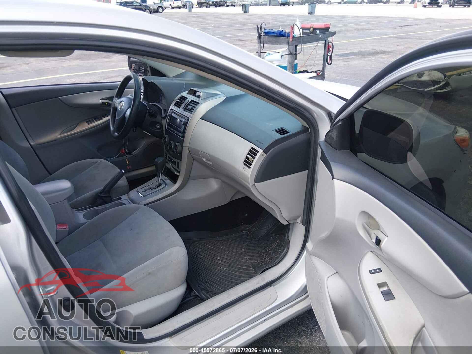 TOYOTA COROLLA 2012 - 2T1BU4EEXCC834733