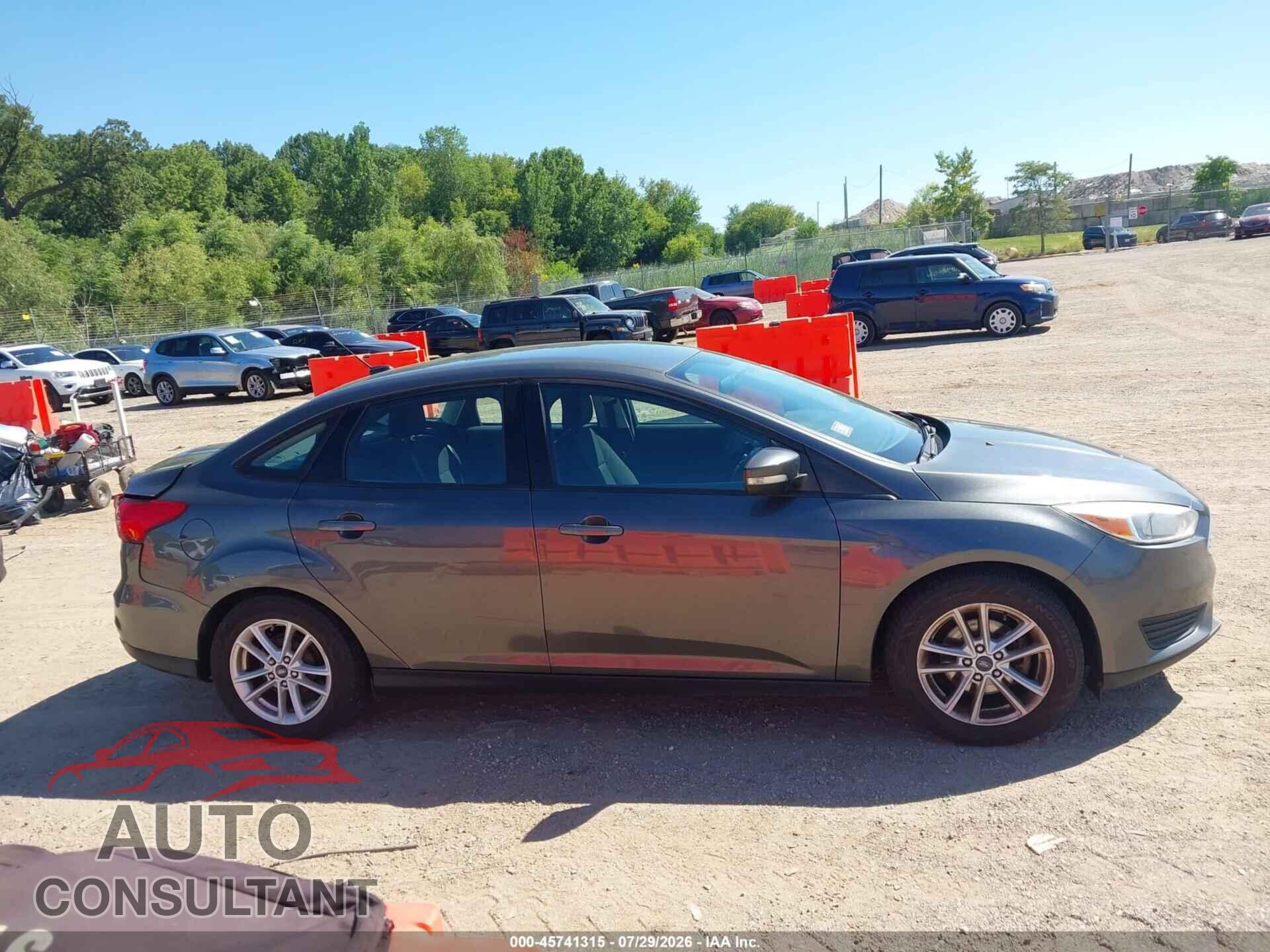 FORD FOCUS 2016 - 1FADP3F21GL400042