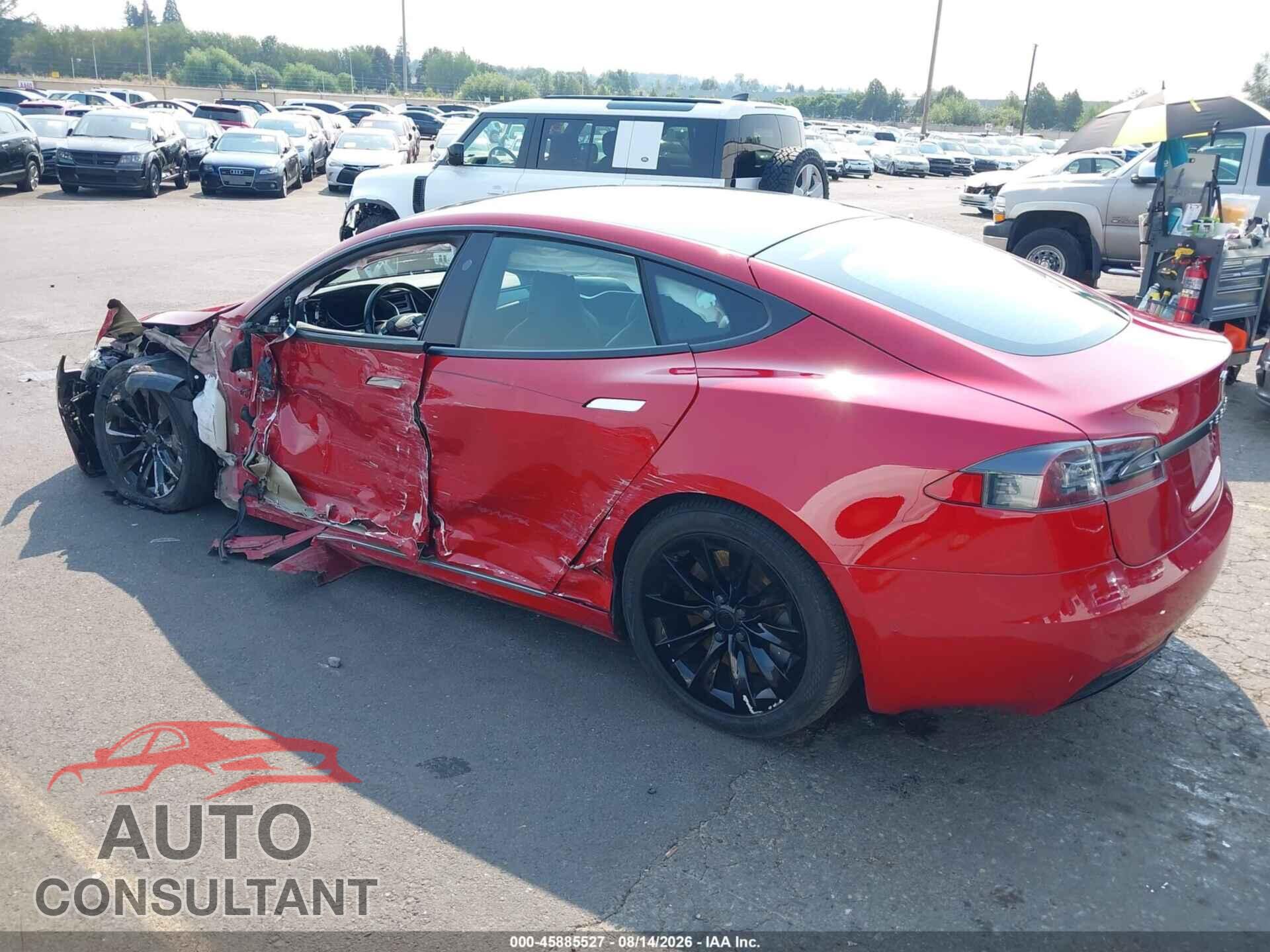 TESLA MODEL S 2018 - 5YJSA1E23JF243956