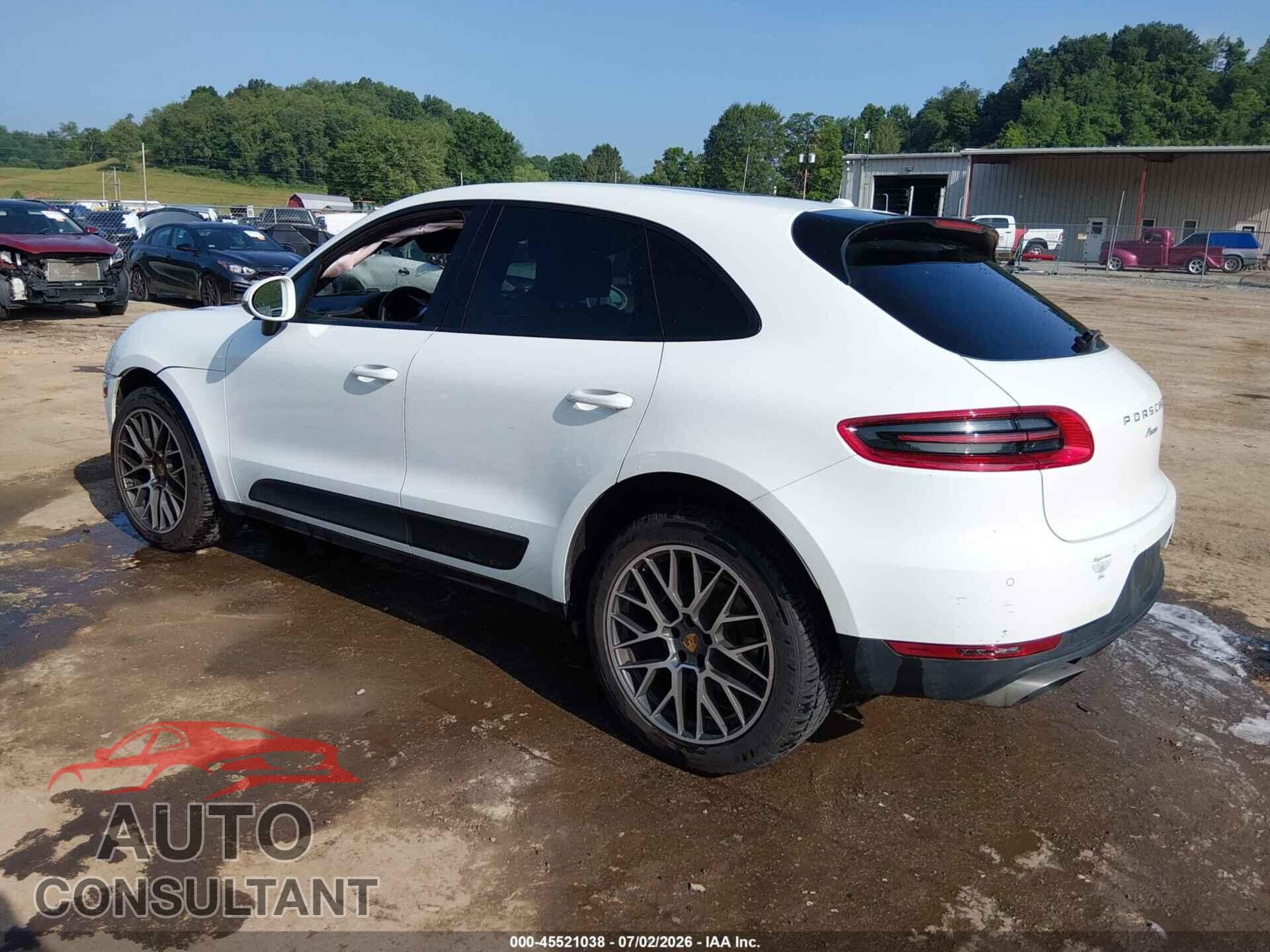 PORSCHE MACAN 2018 - WP1AA2A50JLB11007