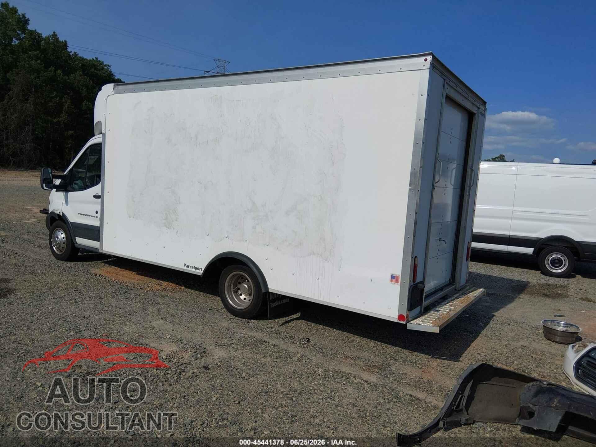 FORD TRANSIT-350 CUTAWAY 2017 - 1FDBF8PM4HKA47686