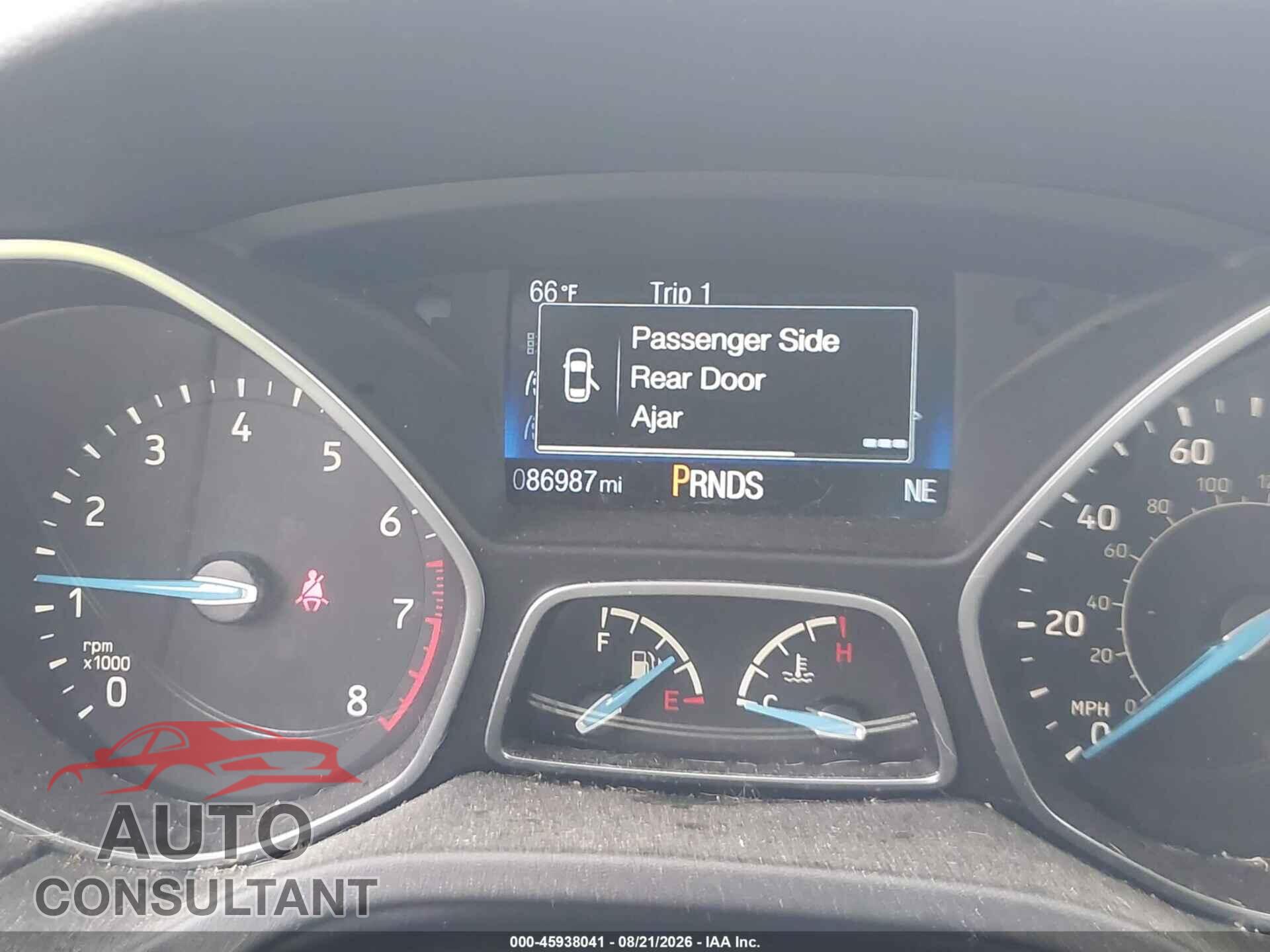 FORD FOCUS 2016 - 1FADP3F26GL397834