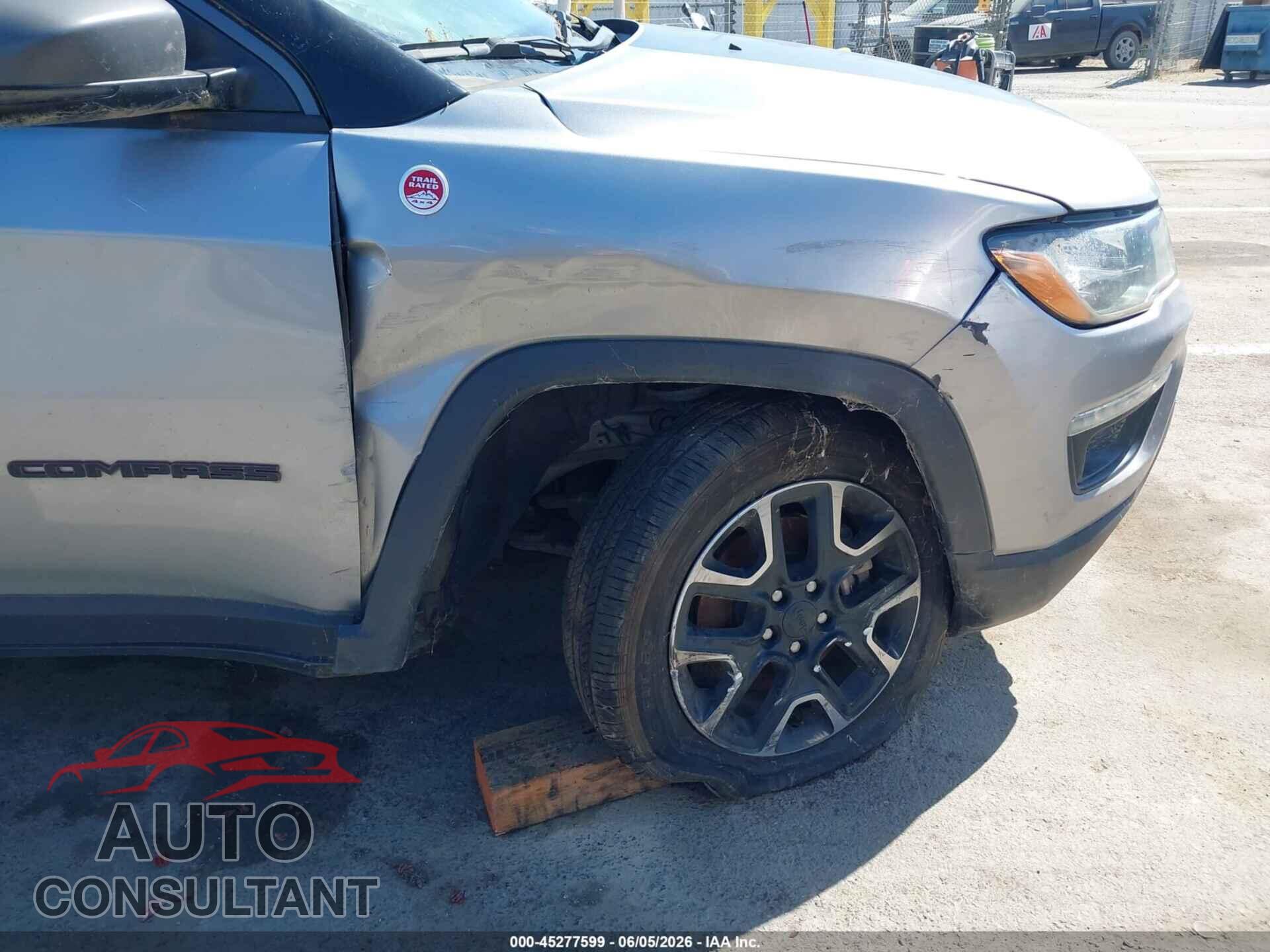 JEEP COMPASS 2019 - 3C4NJDDB0KT747819