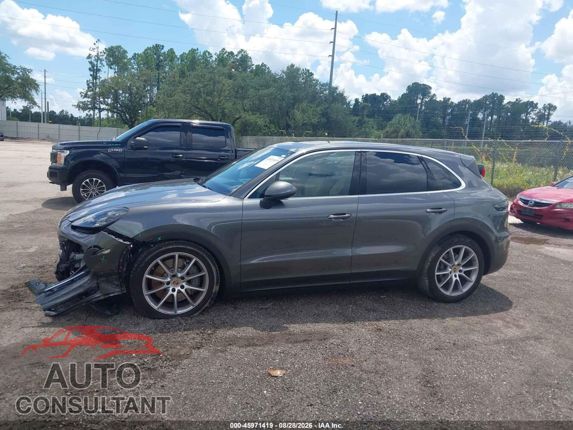 PORSCHE CAYENNE 2019 - WP1AB2AY9KDA65504