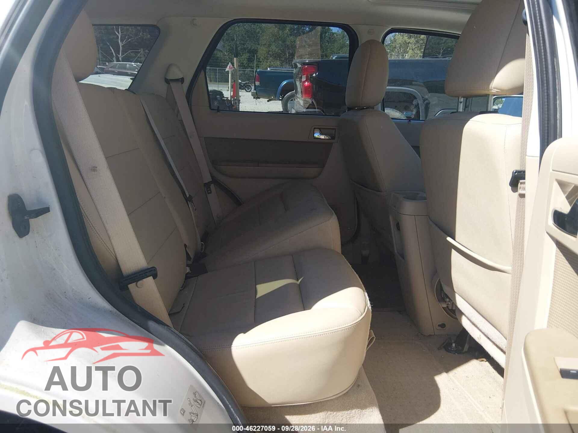 FORD ESCAPE 2011 - 1FMCU0EG0BKA86632