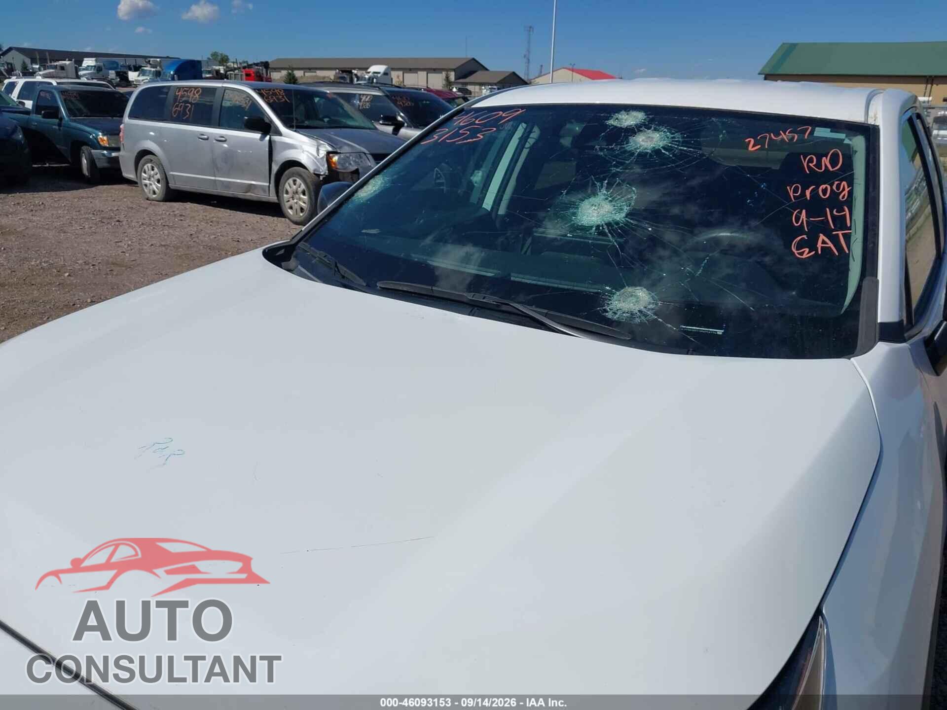 TOYOTA RAV4 2023 - 2T3H1RFV2PW258114