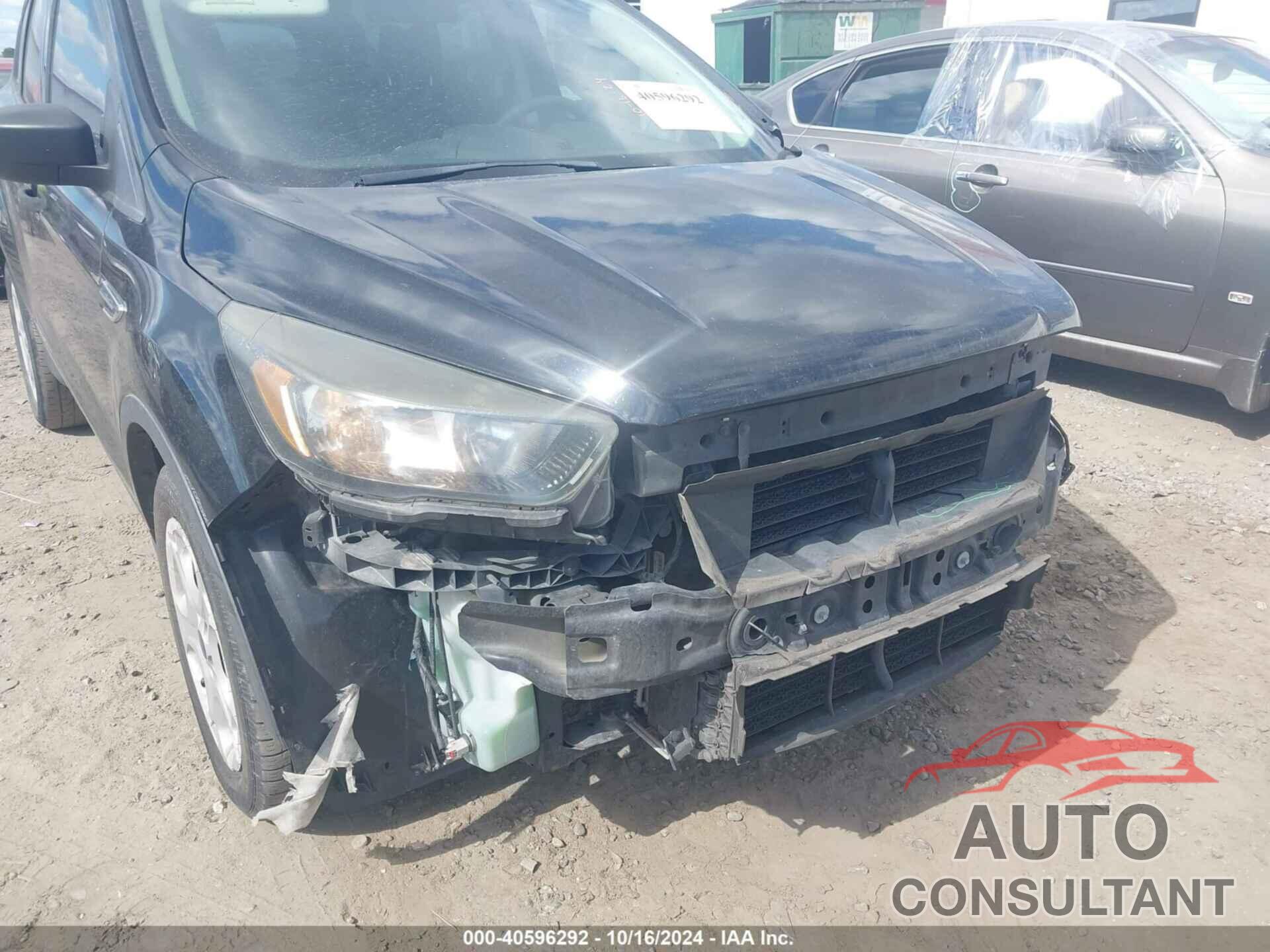 FORD ESCAPE 2018 - 1FMCU0F77JUA54861