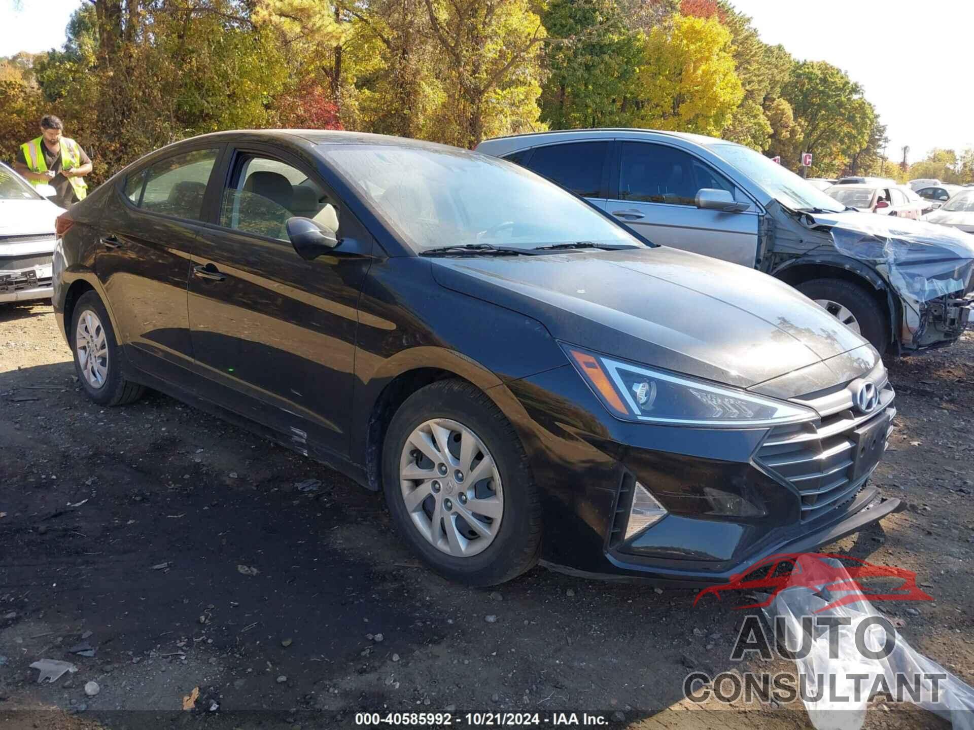 HYUNDAI ELANTRA 2020 - KMHD74LF8LU106693