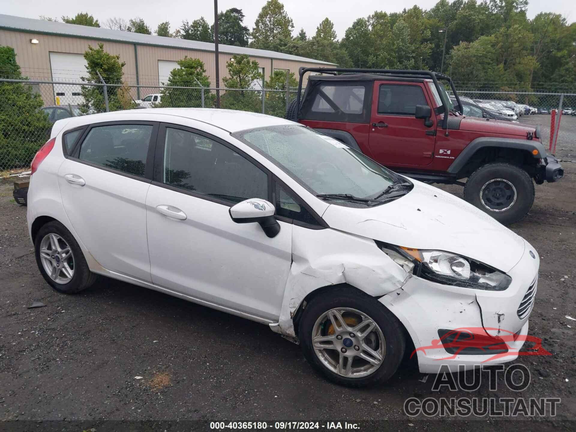 FORD FIESTA 2017 - 3FADP4EJ9HM118732